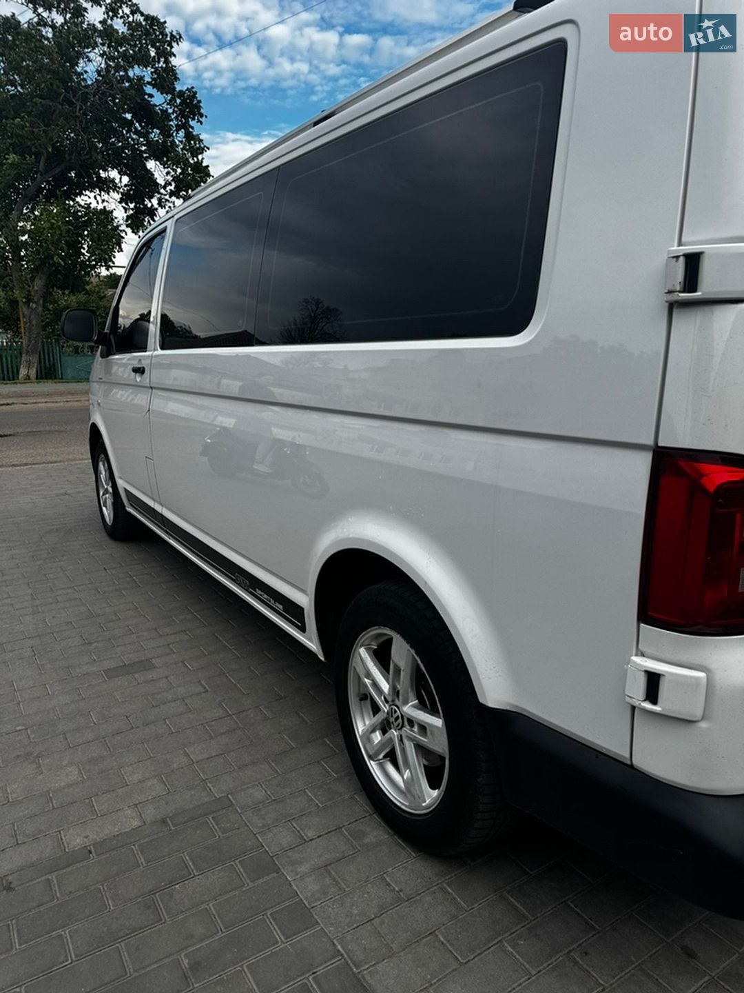 Volkswagen Transporter 2010 VIN WV1ZZZ7HZAH257262 фото оголошення 12 з 22