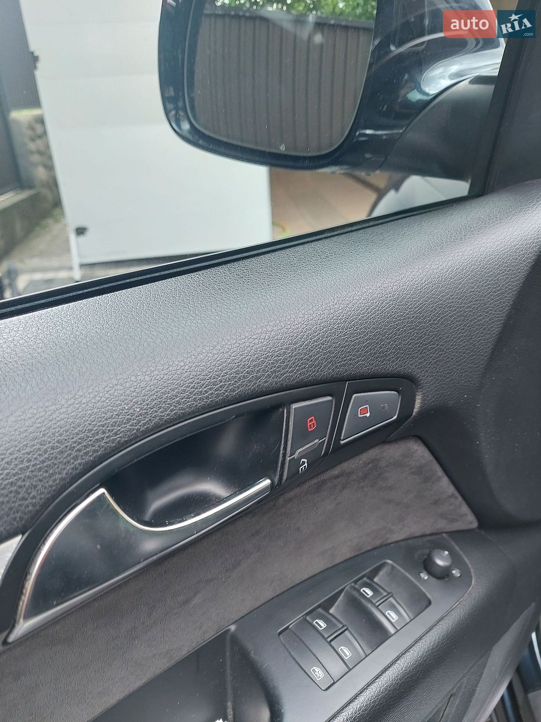 Audi Q7 2008 VIN WAUZZZ4L49D011592 фото оголошення 3 з 18