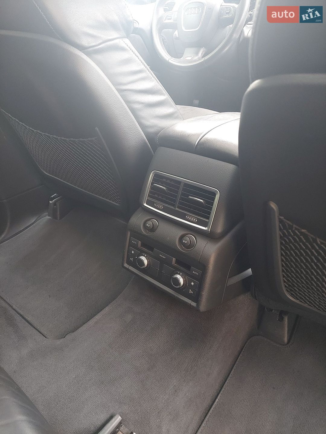 Audi Q7 2008 VIN WAUZZZ4L49D011592 фото оголошення 4 з 18