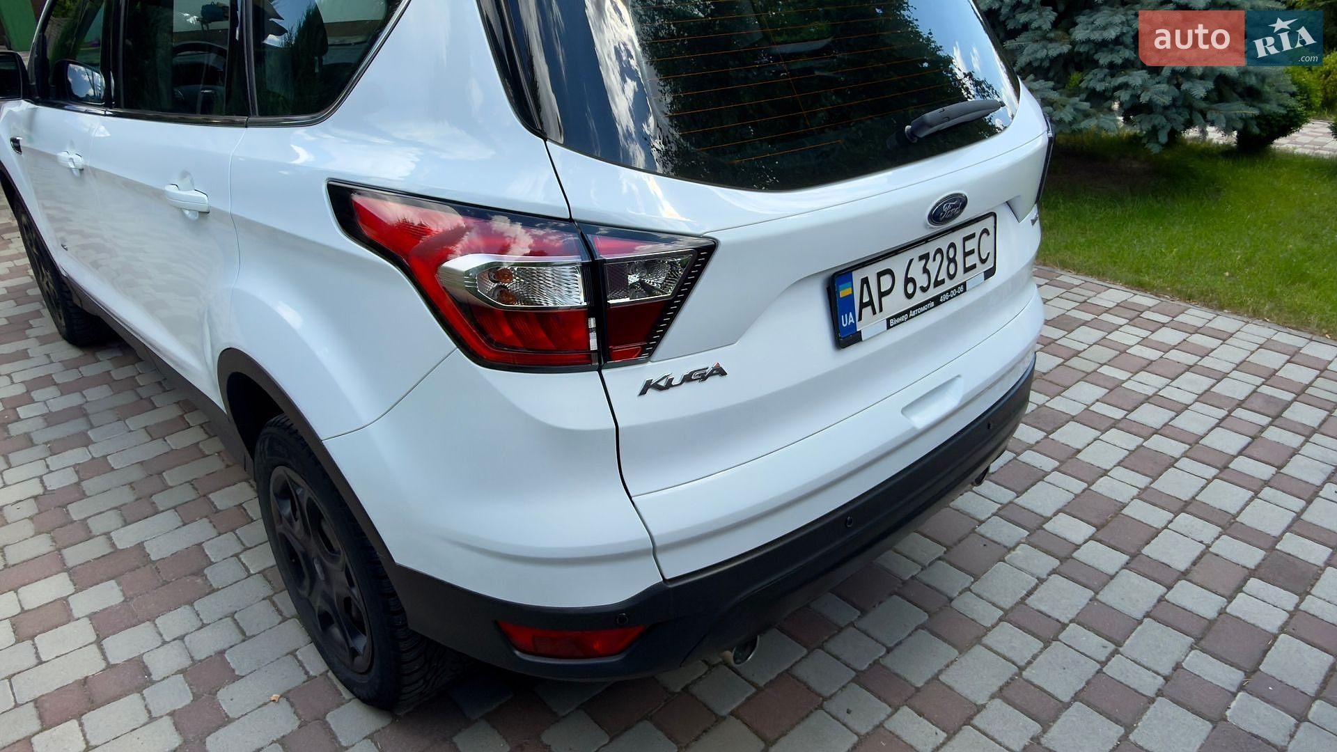Ford Kuga 2017 VIN WF0AXXWPMAHD61802 фото оголошення 3 з 54