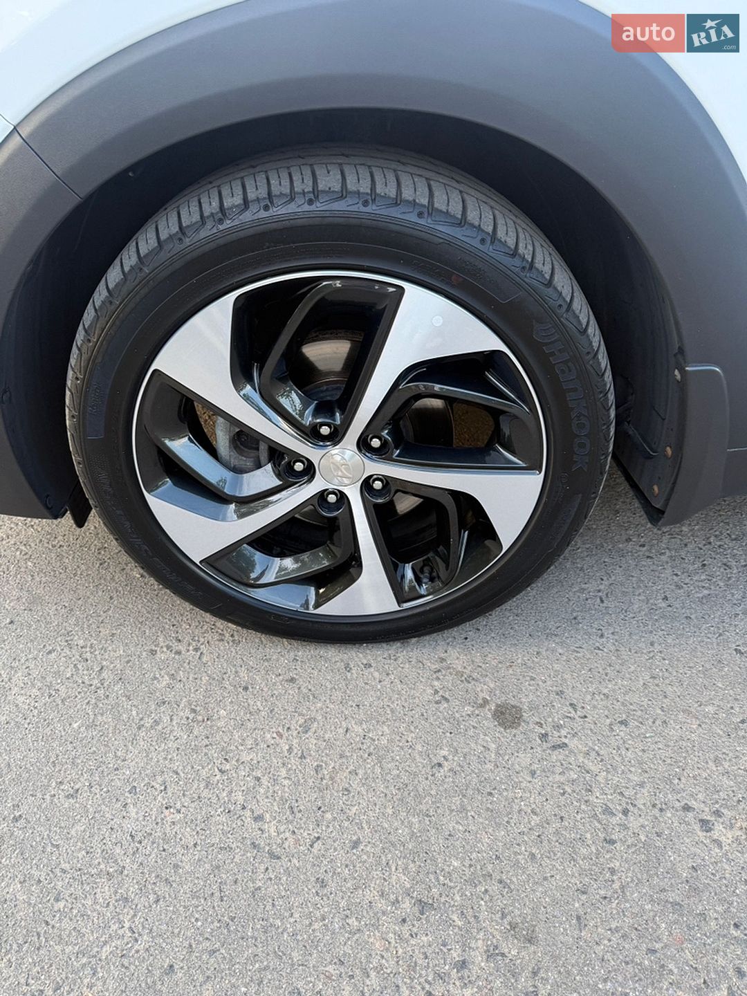 Hyundai Tucson 2017 VIN TMAJ381ADHJ393183 фото оголошення 48 з 60