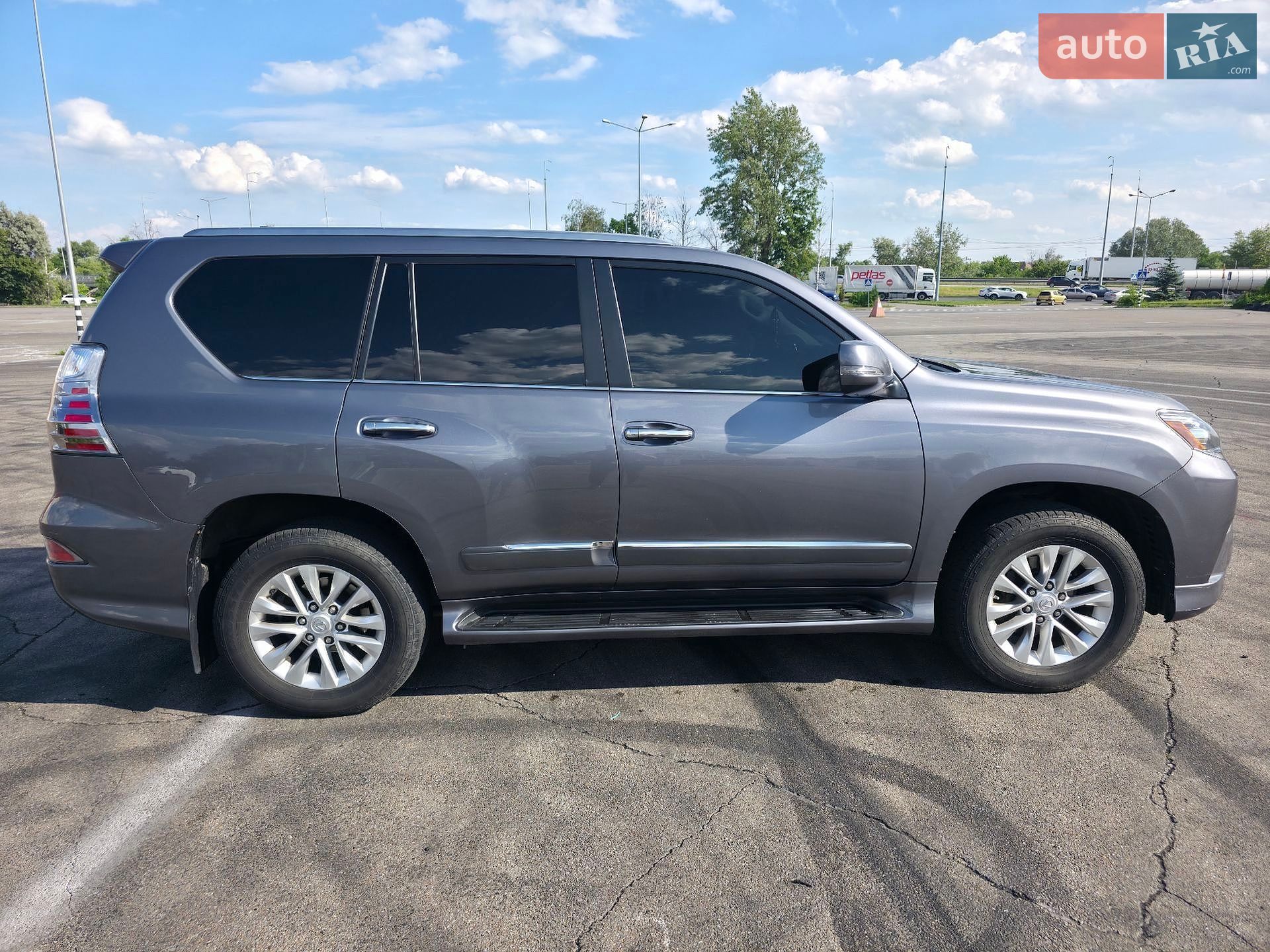 Lexus GX 2014 VIN JTJBM7FX9F5093538 фото оголошення 3 з 14