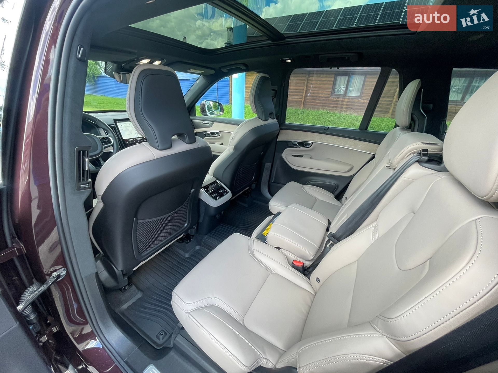 Volvo Xc90 2025 VIN YV1LFM1V9S1390908 фото оголошення 31 з 34
