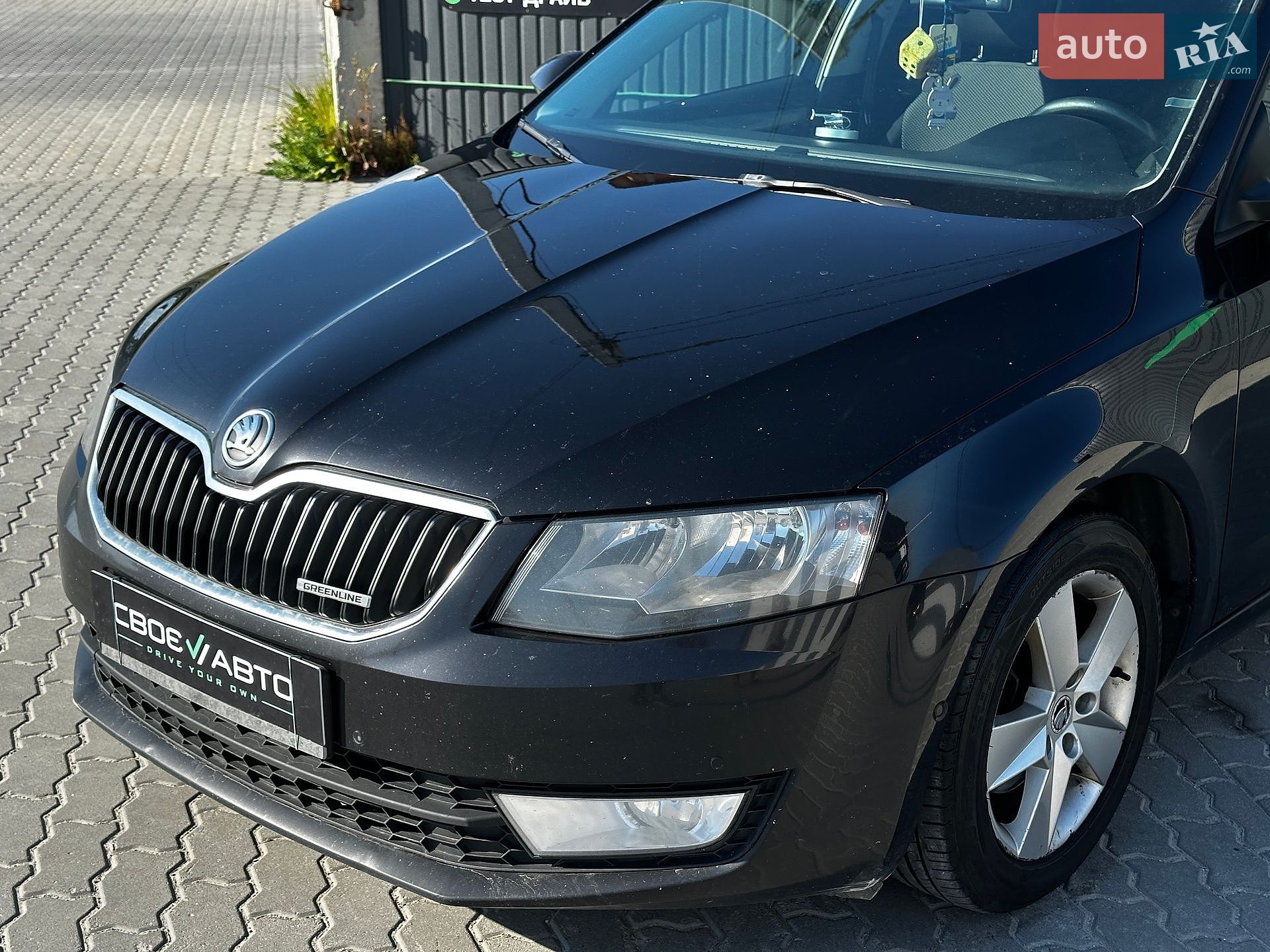 Skoda Octavia 2014 VIN TMBJG9NE9F0012312 фото оголошення 3 з 43