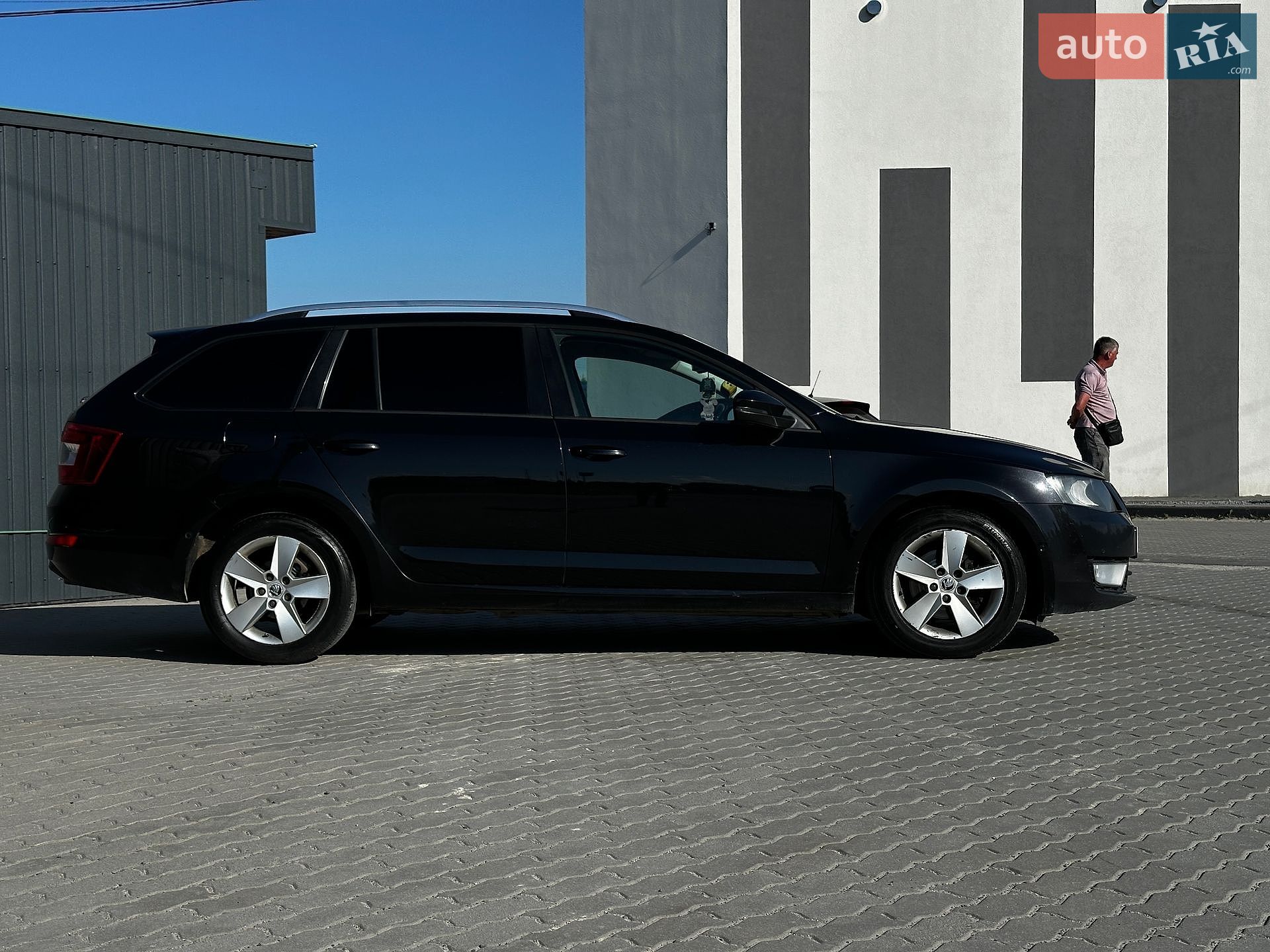 Skoda Octavia 2014 VIN TMBJG9NE9F0012312 фото оголошення 13 з 43