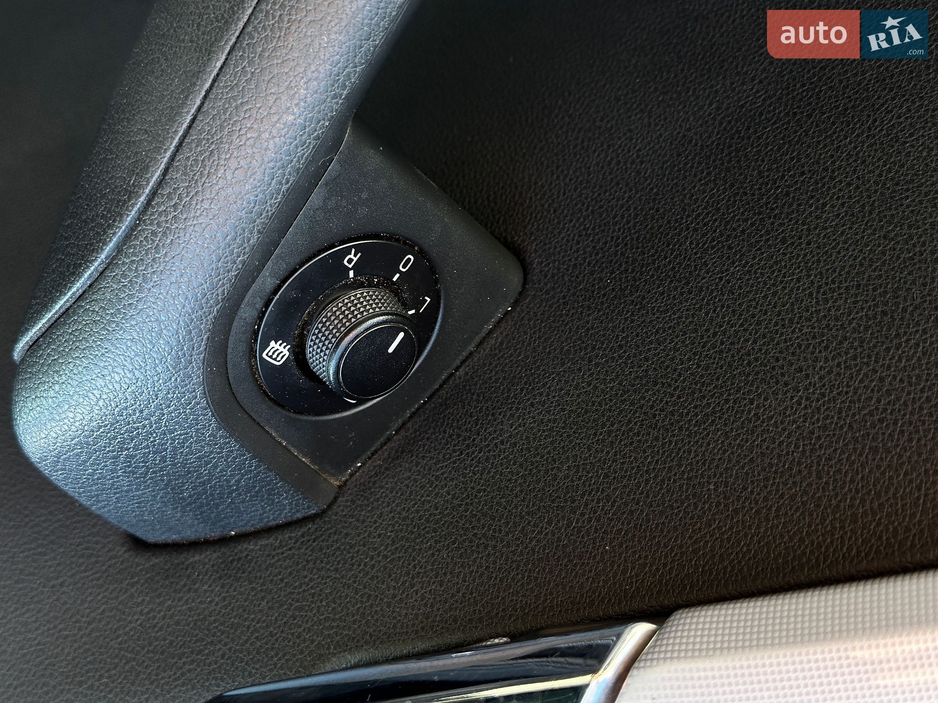 Skoda Octavia 2014 VIN TMBJG9NE9F0012312 фото оголошення 20 з 43