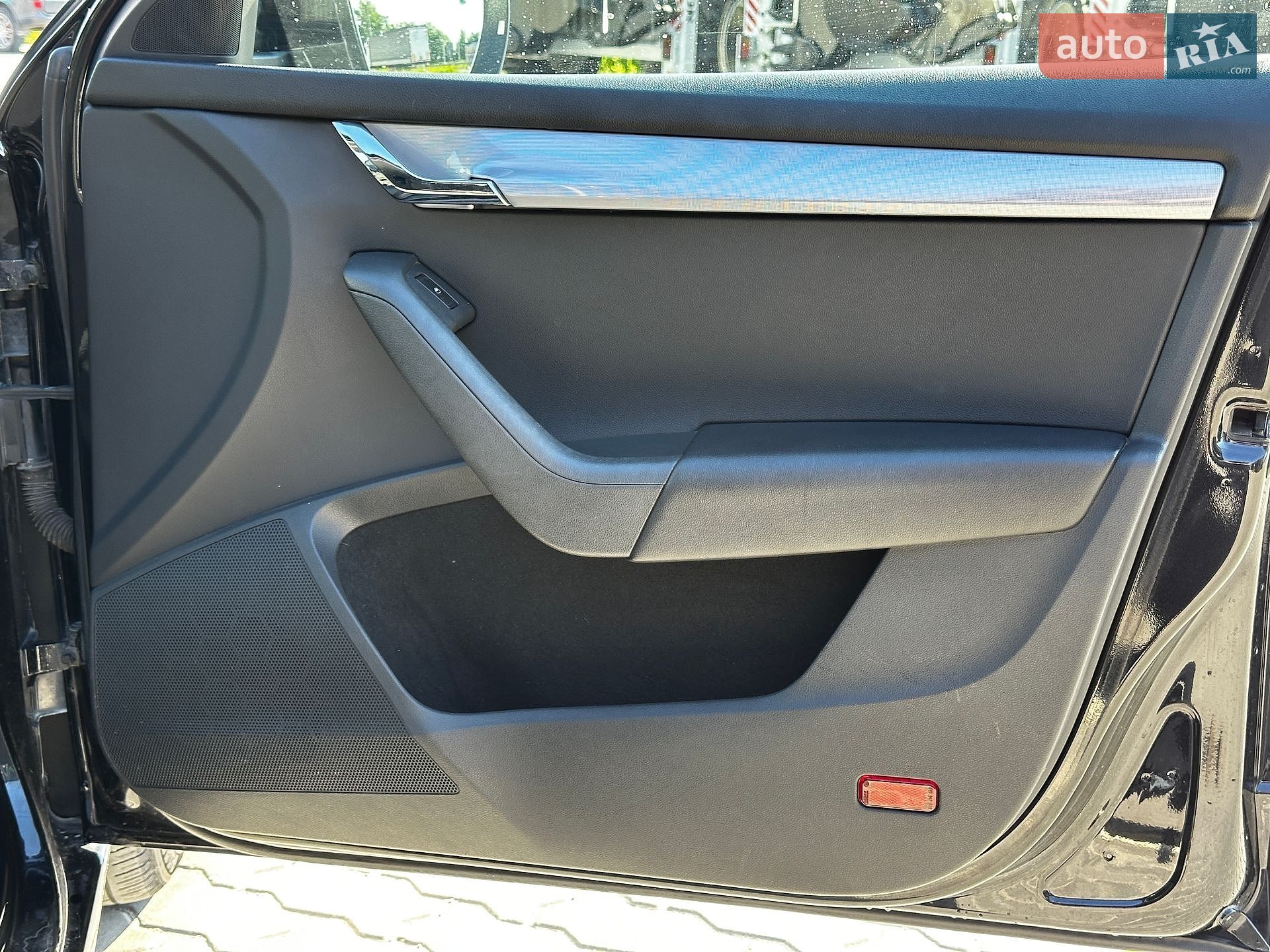 Skoda Octavia 2014 VIN TMBJG9NE9F0012312 фото оголошення 42 з 43