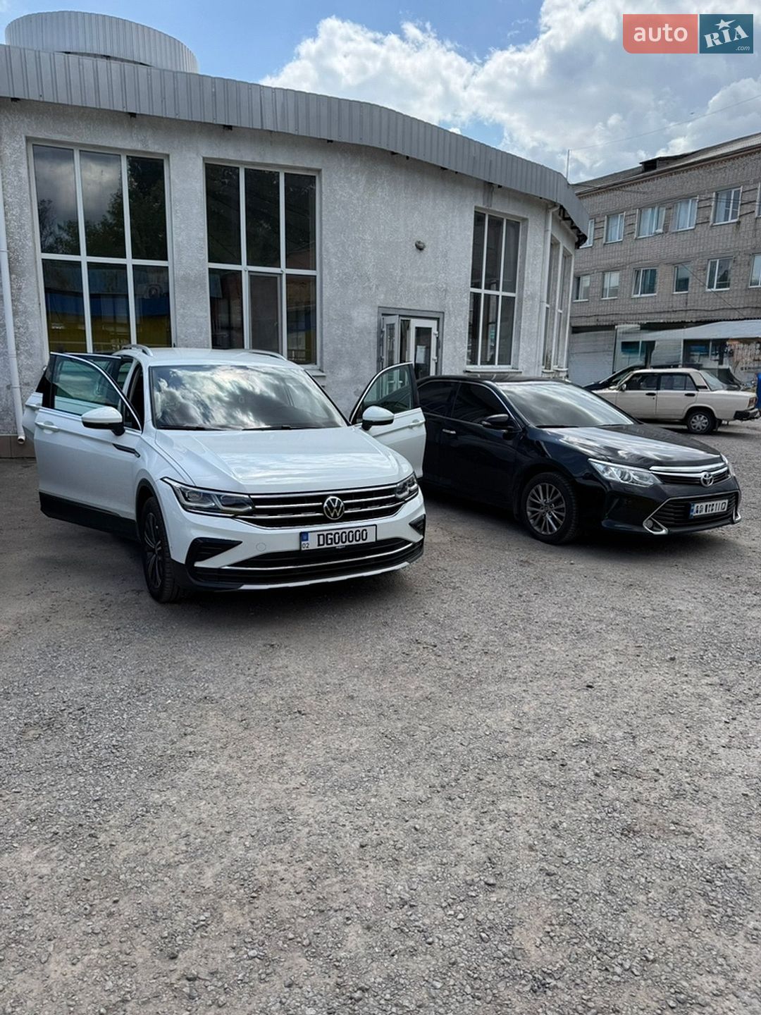 Volkswagen Tiguan 2023 VIN WVGZZZ5N9PW061226 фото оголошення 351 з 361