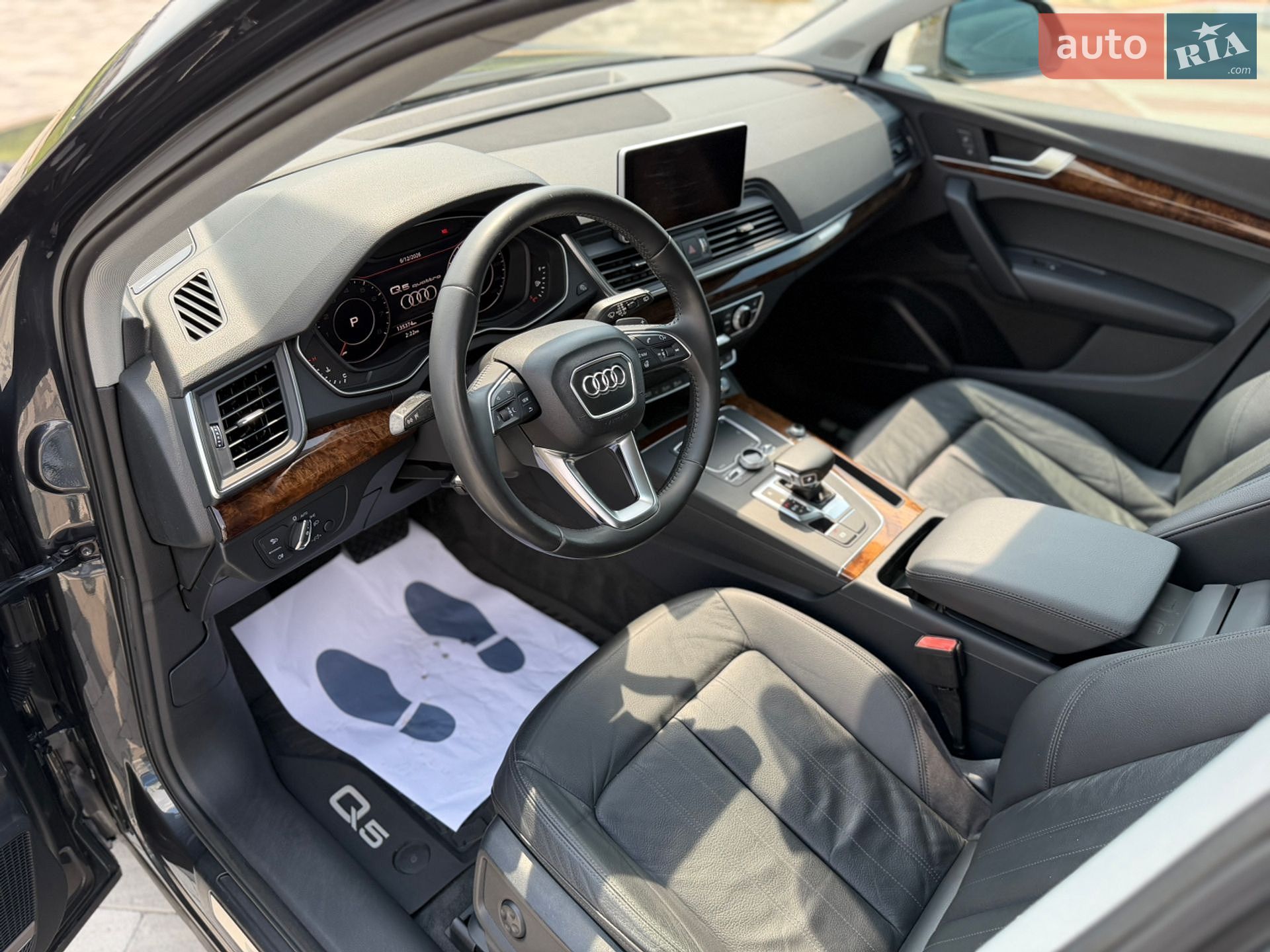 Audi Q5 2018 VIN WA1BNAFY5J2133219 фото оголошення 24 з 39