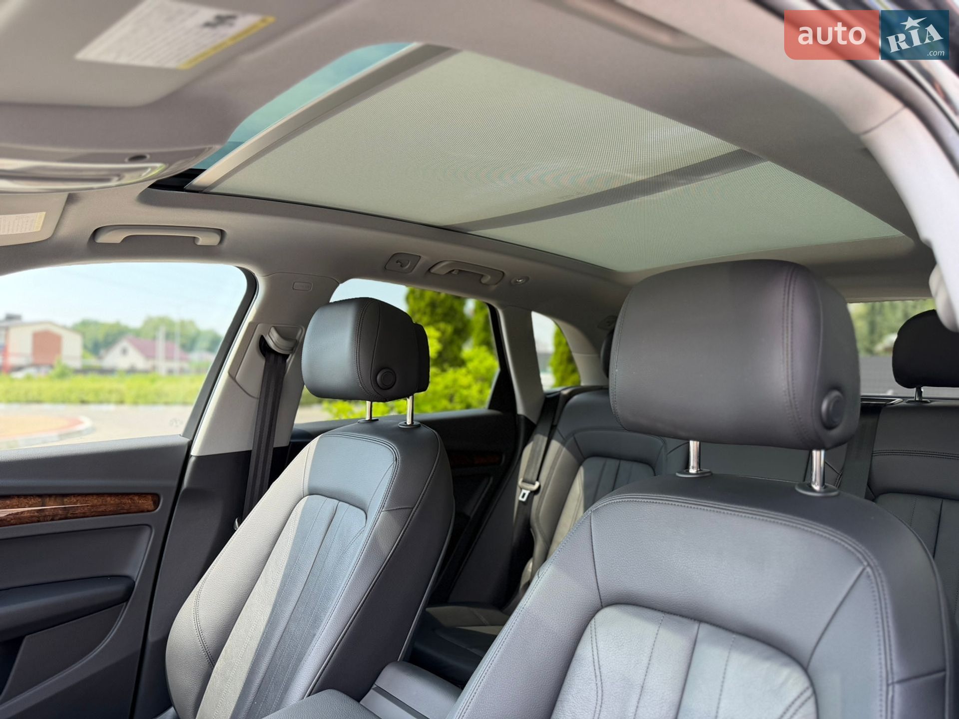 Audi Q5 2018 VIN WA1BNAFY5J2133219 фото оголошення 33 з 39