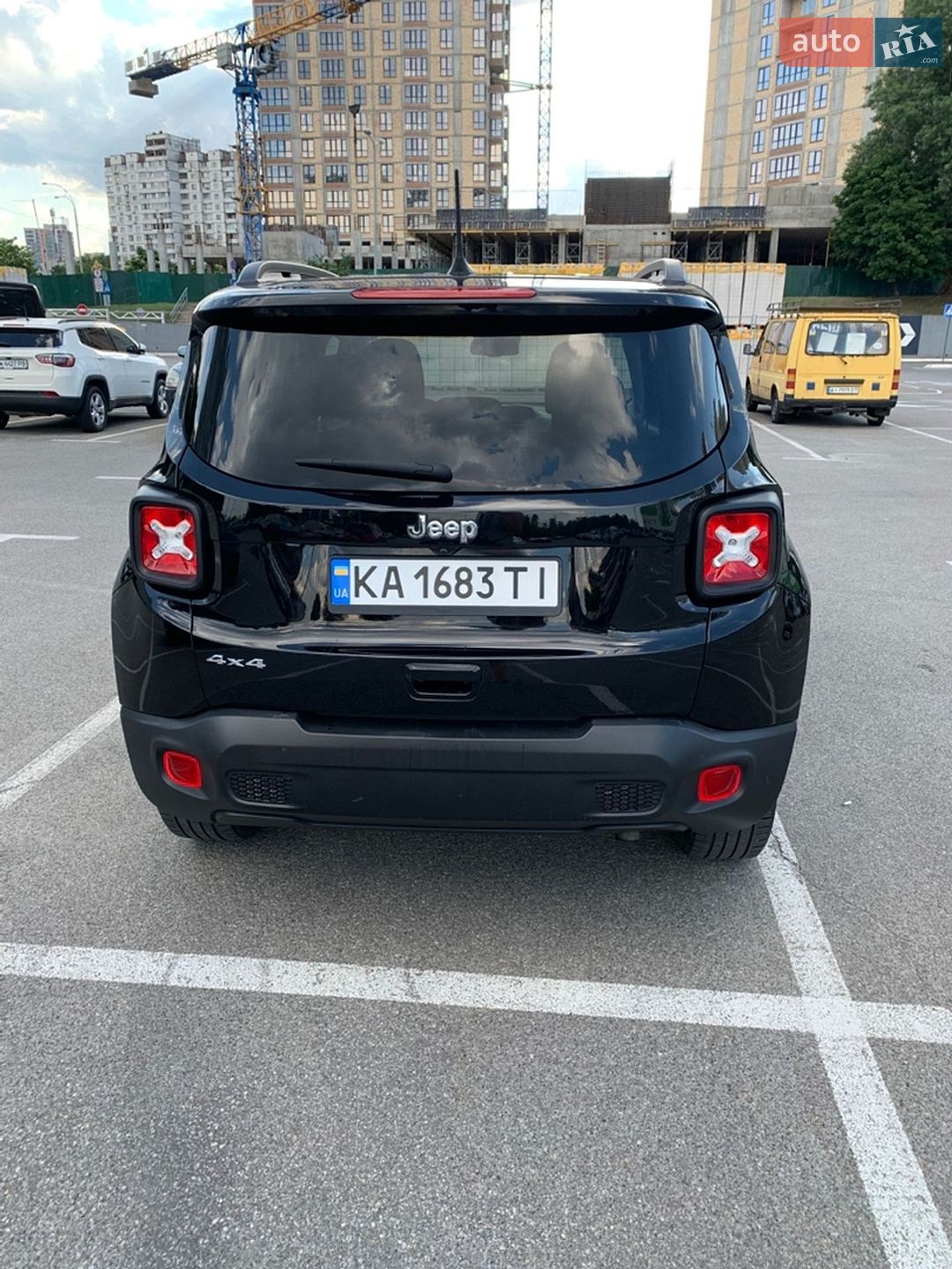Jeep Renegade 2023 VIN ZACNJDB12PPP54678 фото оголошення 8 з 18