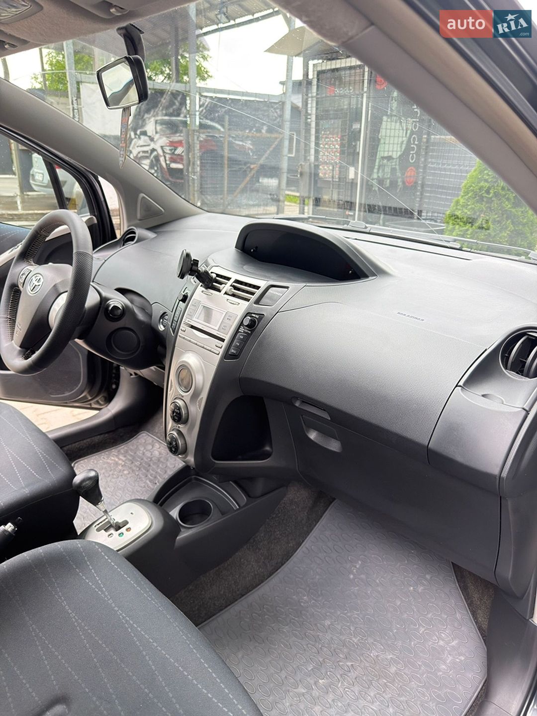 Toyota Yaris 2006 VIN VNKKL96300A082710 фото оголошення 8 з 16