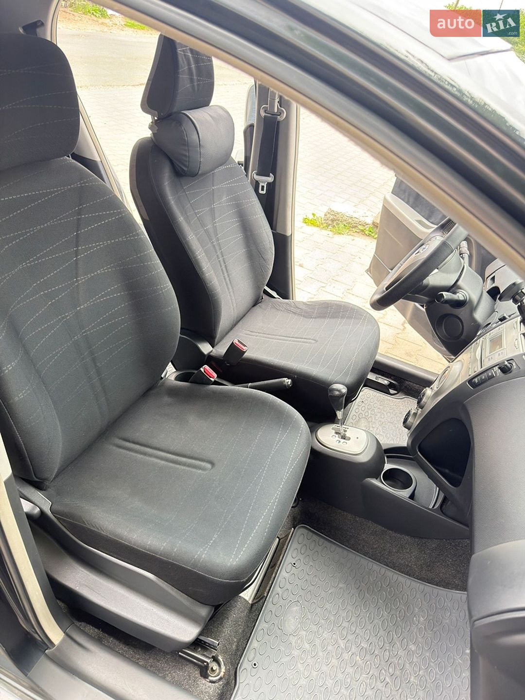Toyota Yaris 2006 VIN VNKKL96300A082710 фото оголошення 10 з 16