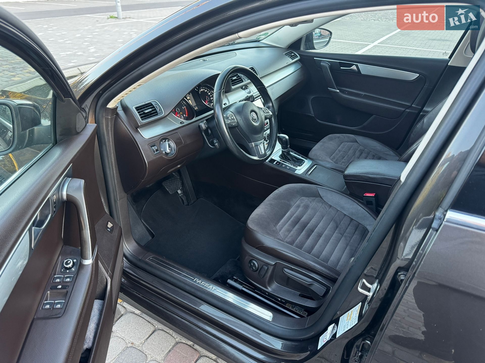 Volkswagen Passat 2014 VIN WVWZZZ3CZEE142644 фото оголошення 11 з 20
