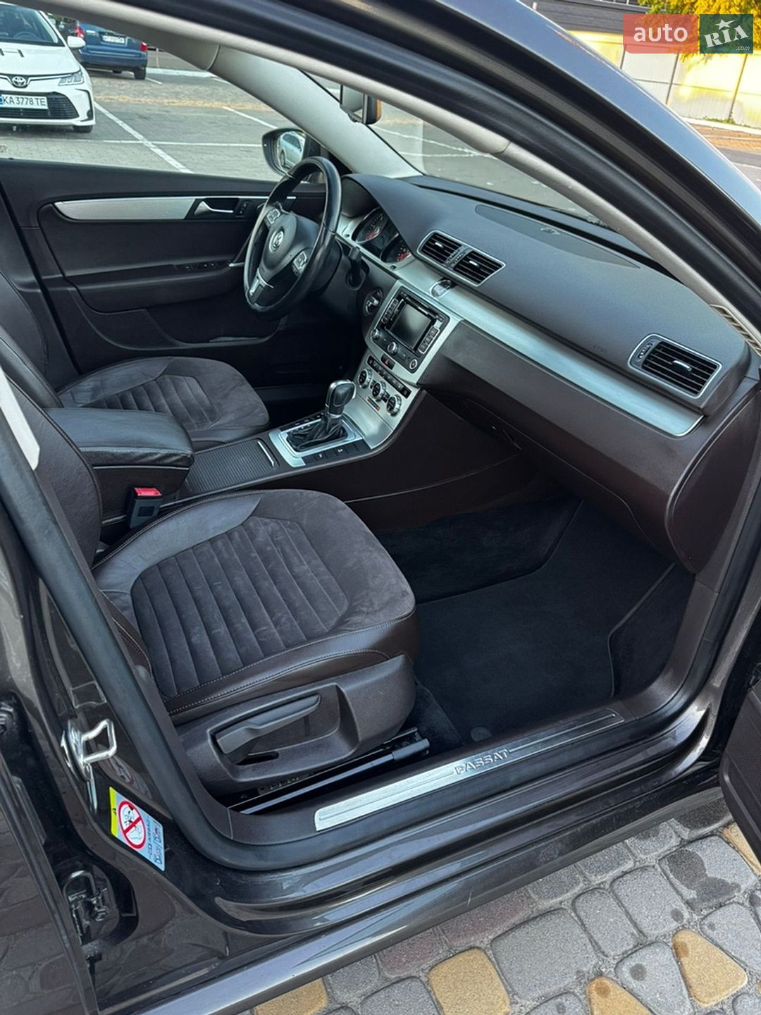 Volkswagen Passat 2014 VIN WVWZZZ3CZEE142644 фото оголошення 13 з 20