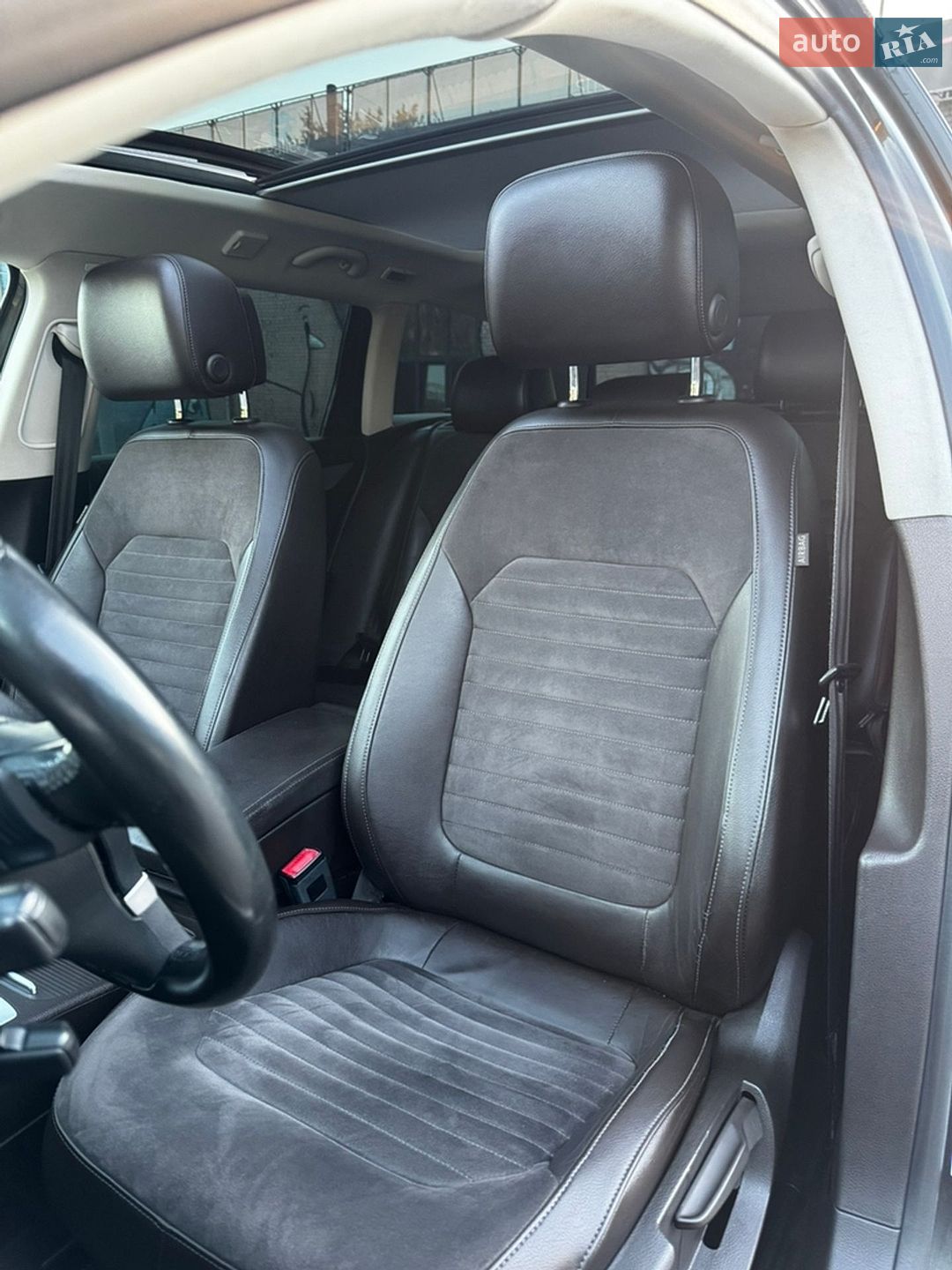 Volkswagen Passat 2014 VIN WVWZZZ3CZEE142644 фото оголошення 14 з 20