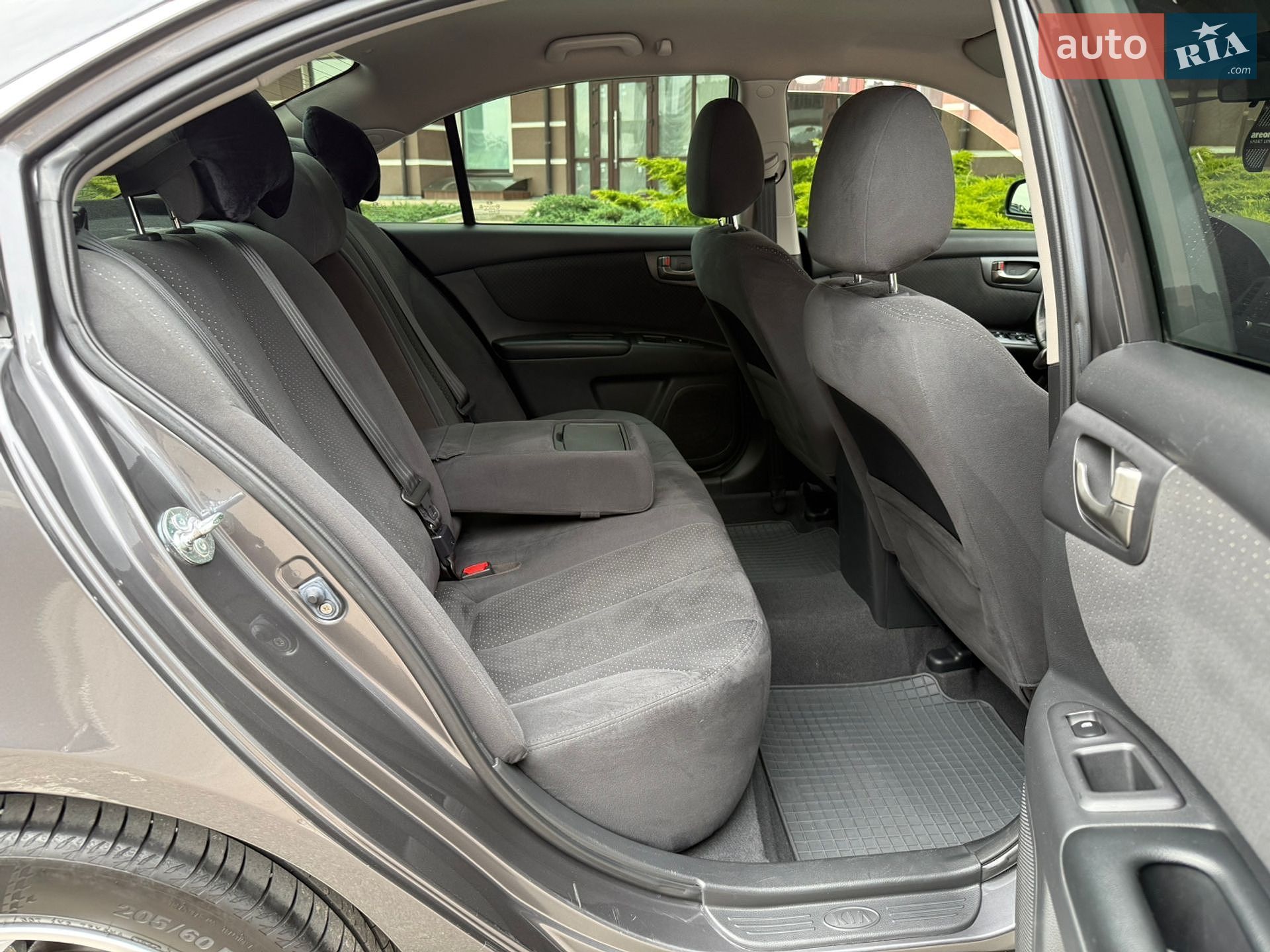 Kia Magentis 2008 VIN KNAGE227295261777 фото оголошення 138 з 220