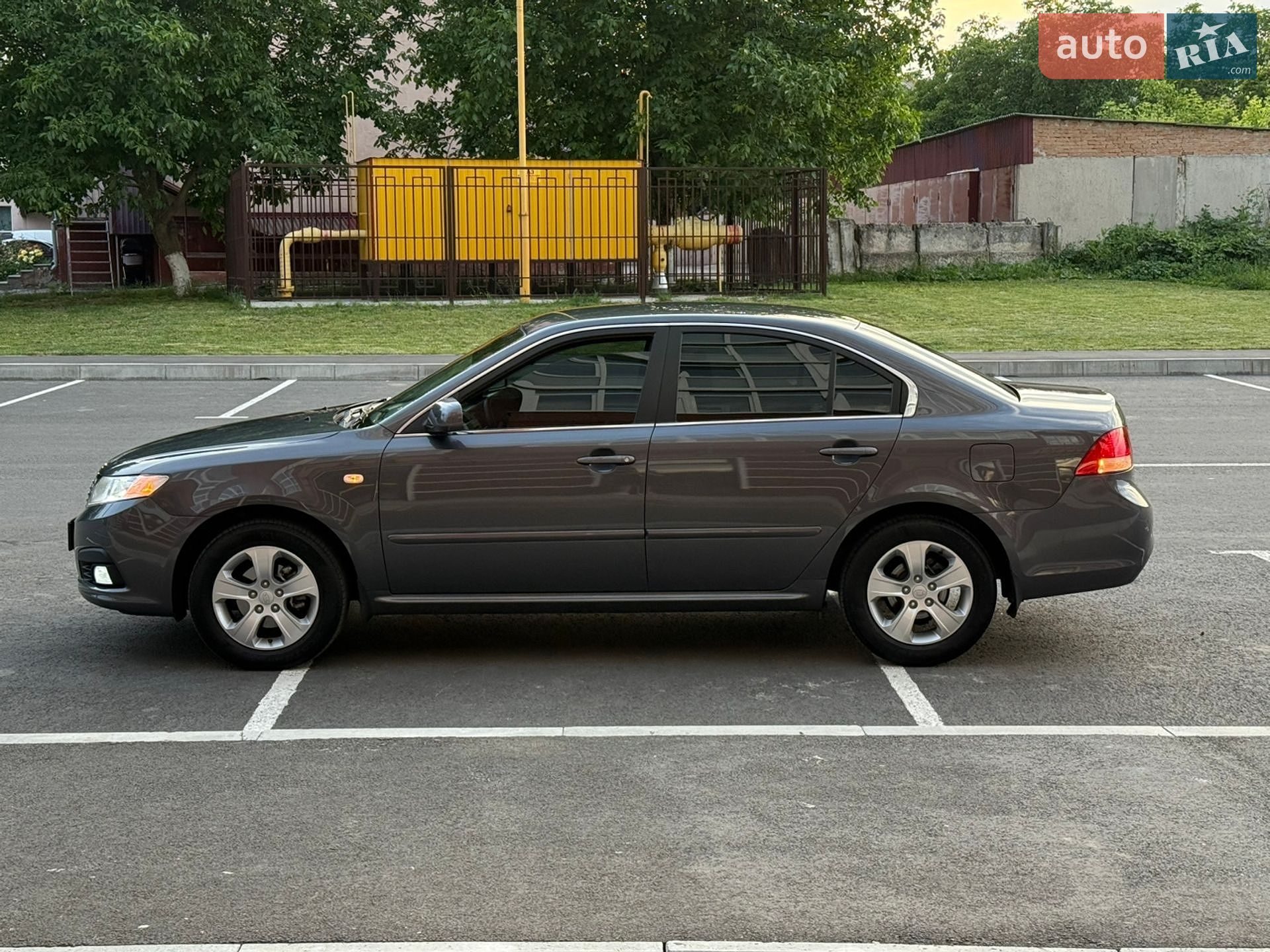 Kia Magentis 2008 VIN KNAGE227295261777 фото оголошення 189 з 220
