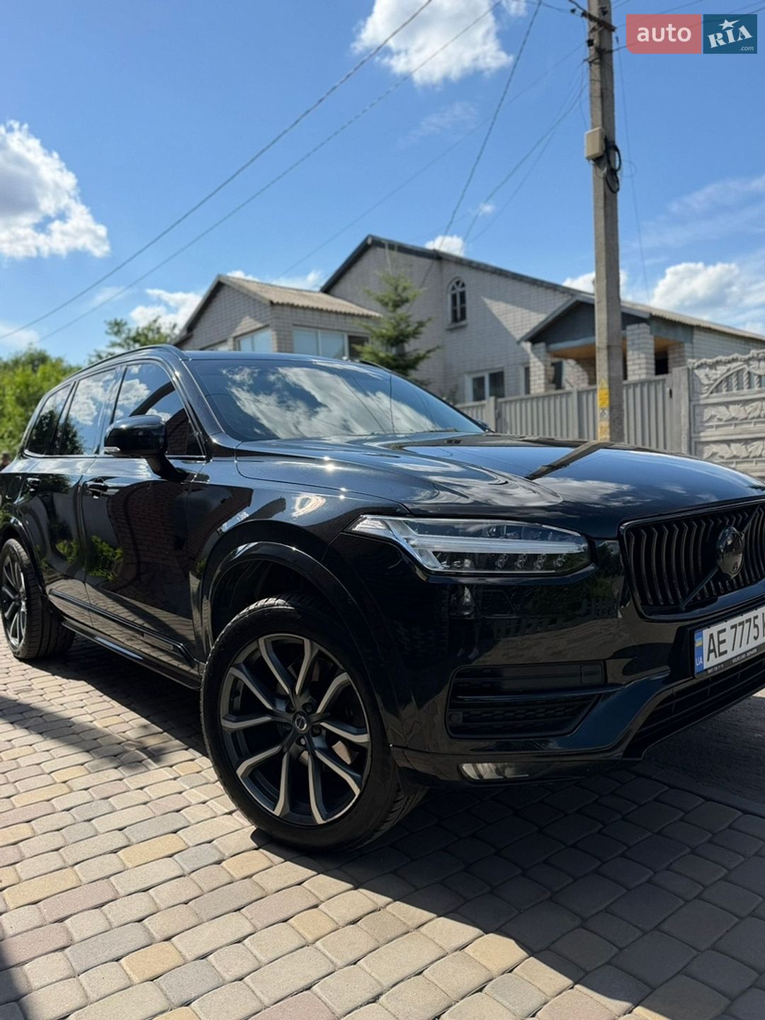 Volvo XC90 2015 VIN YV1LCA4BCG1025931 фото оголошення 5 з 21