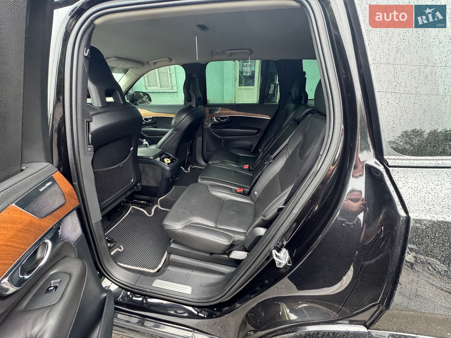 Volvo XC90 2015 VIN YV1LCA4BCG1025931 фото оголошення 13 з 21