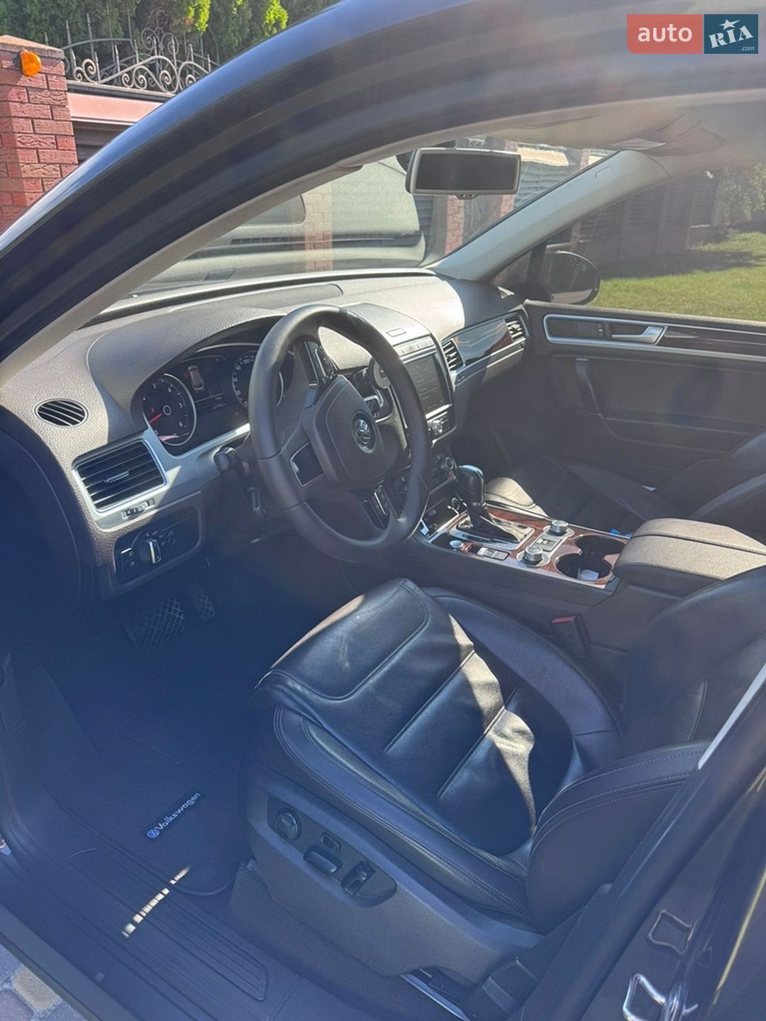 Volkswagen Touareg 2016 VIN WVGZZZ7PZGD026005 фото оголошення 11 з 25