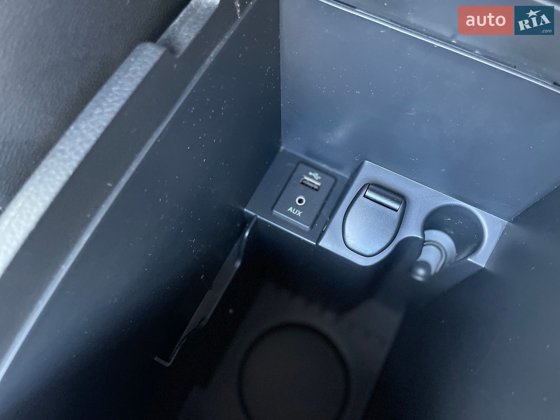 Nissan Qashqai 2016 VIN SJNFDAJ11U1829193 фото оголошення 57 з 141