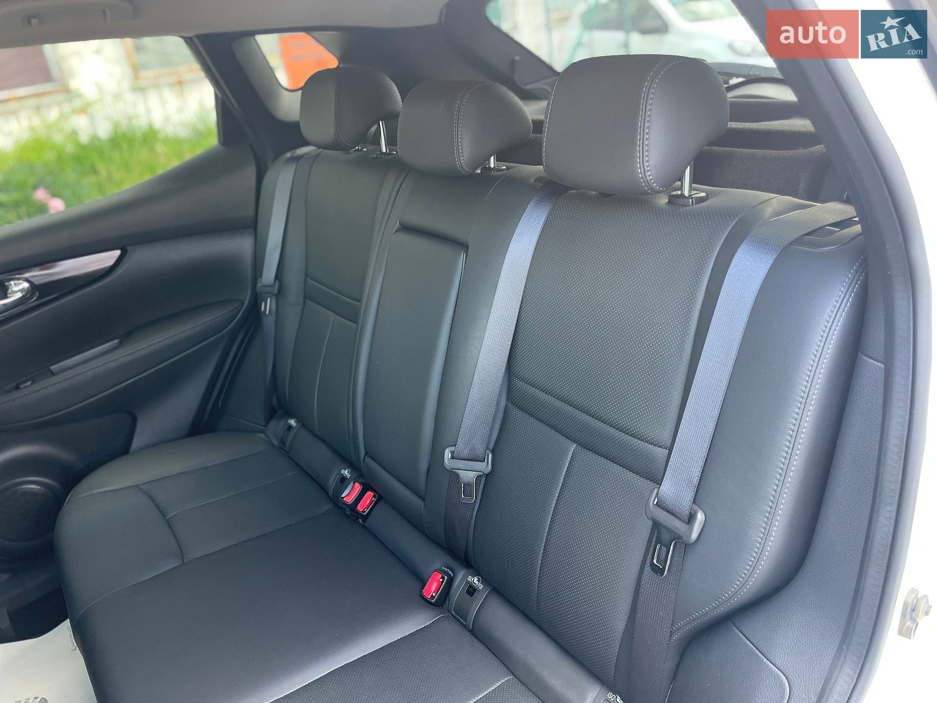 Nissan Qashqai 2016 VIN SJNFDAJ11U1829193 фото оголошення 60 з 141