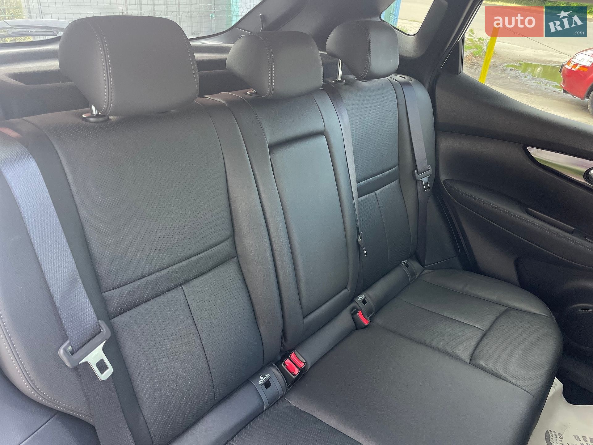 Nissan Qashqai 2016 VIN SJNFDAJ11U1829193 фото оголошення 68 з 141