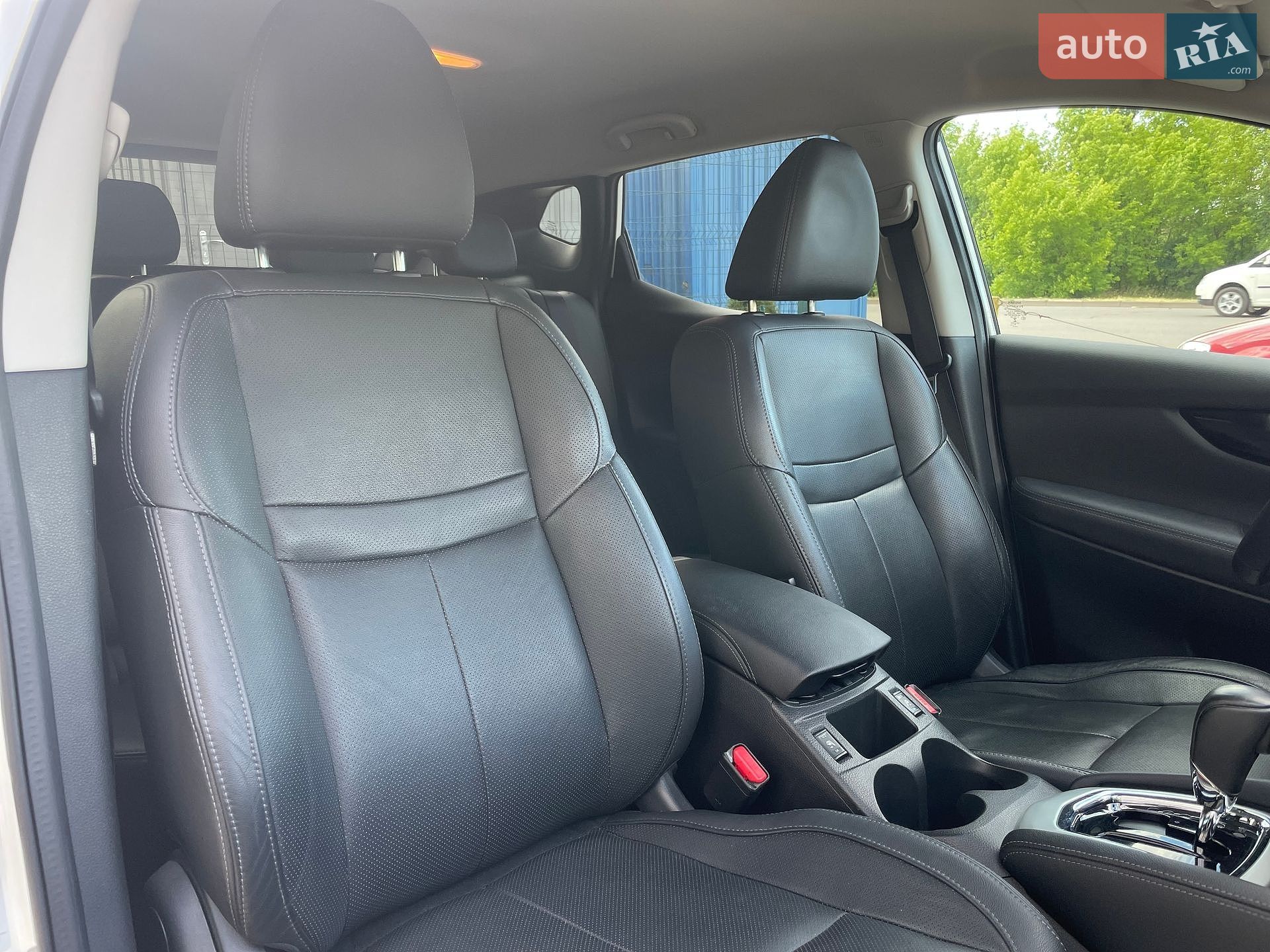 Nissan Qashqai 2016 VIN SJNFDAJ11U1829193 фото оголошення 72 з 141