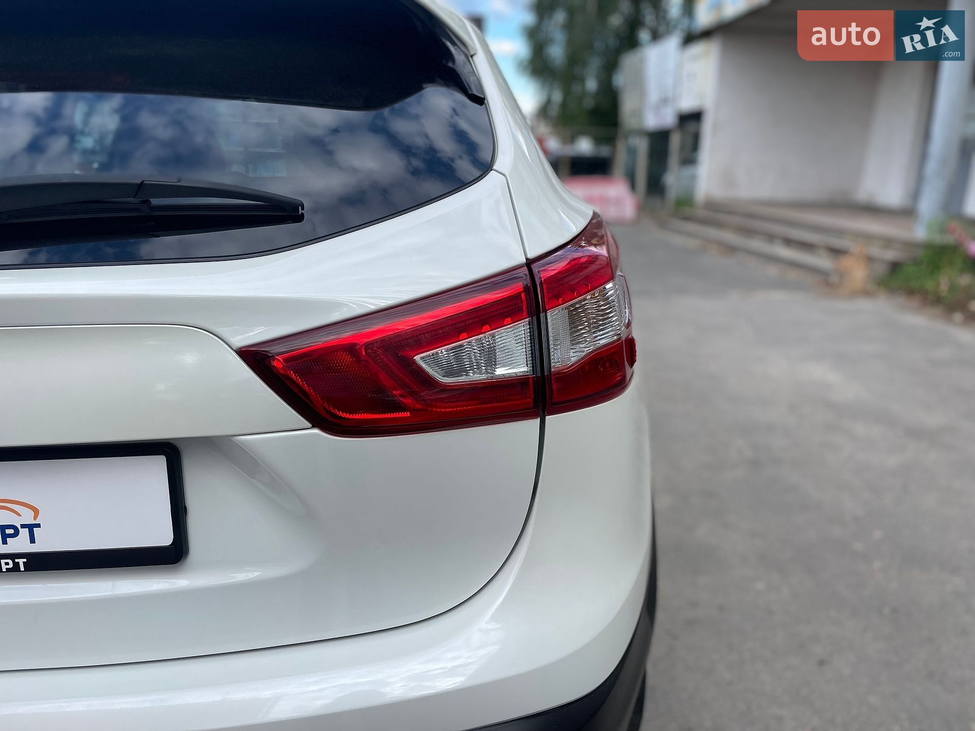 Nissan Qashqai 2016 VIN SJNFDAJ11U1829193 фото оголошення 101 з 141