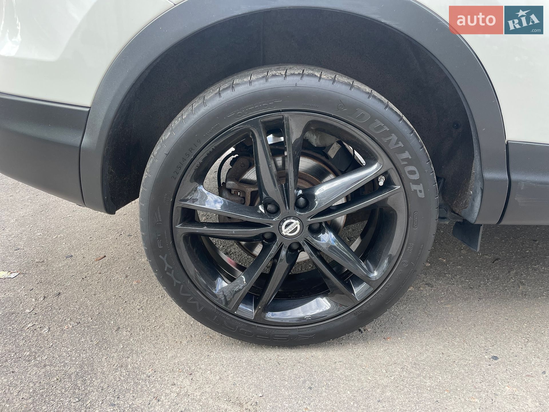 Nissan Qashqai 2016 VIN SJNFDAJ11U1829193 фото оголошення 92 з 141