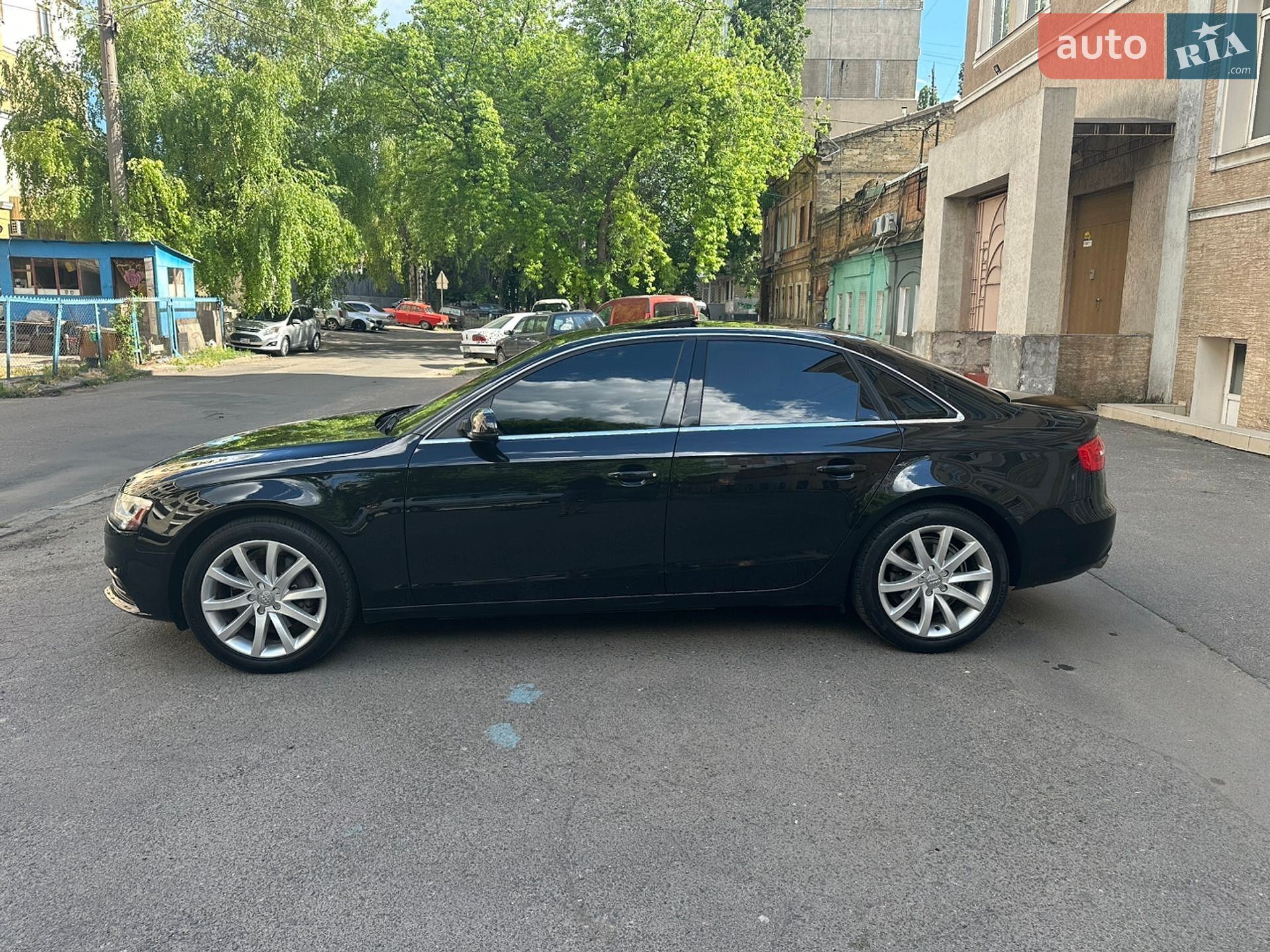 Audi A4 2013 VIN WAUFFAFL3DN042460 фото оголошення 5 з 29
