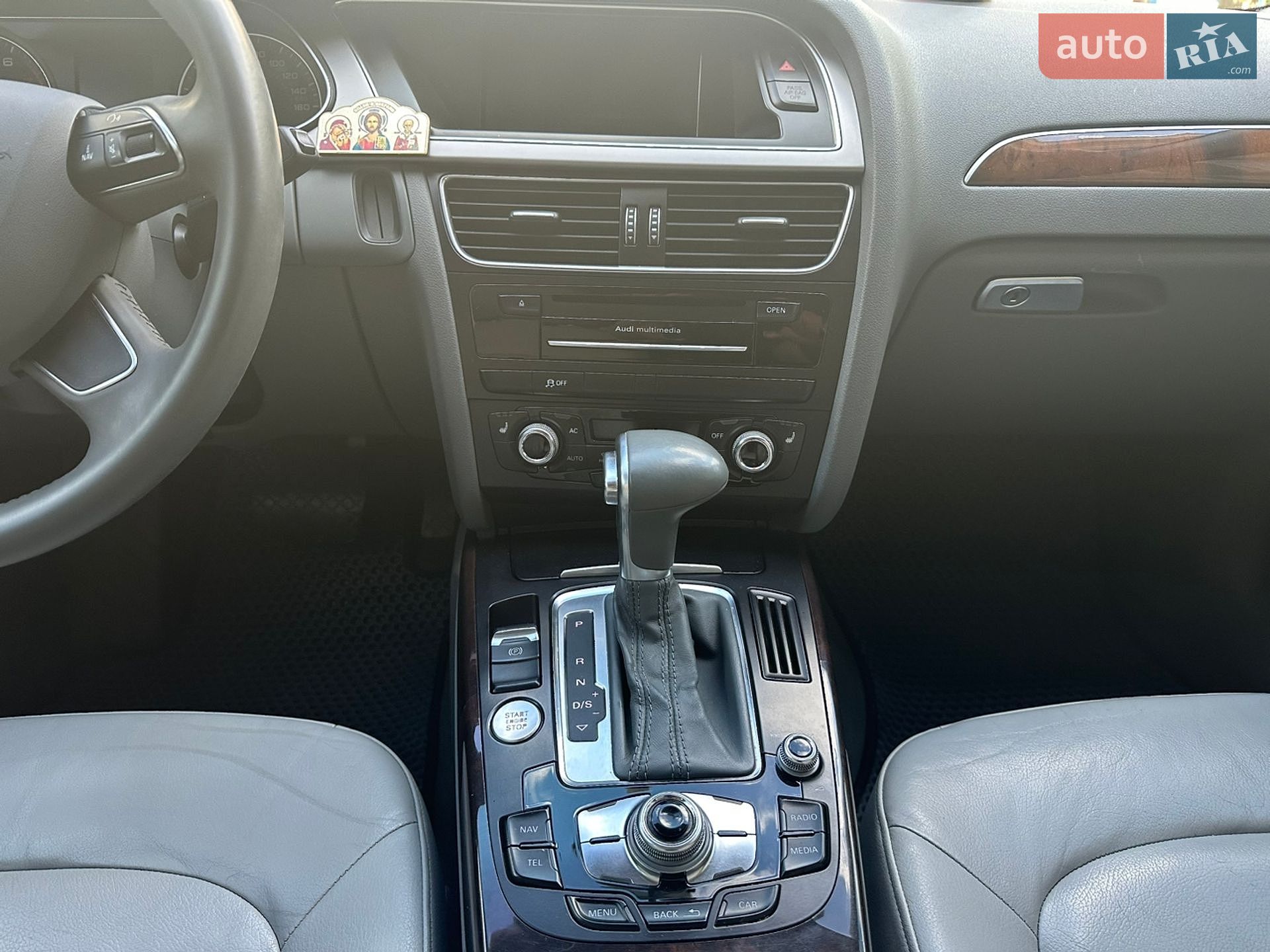 Audi A4 2013 VIN WAUFFAFL3DN042460 фото оголошення 19 з 29