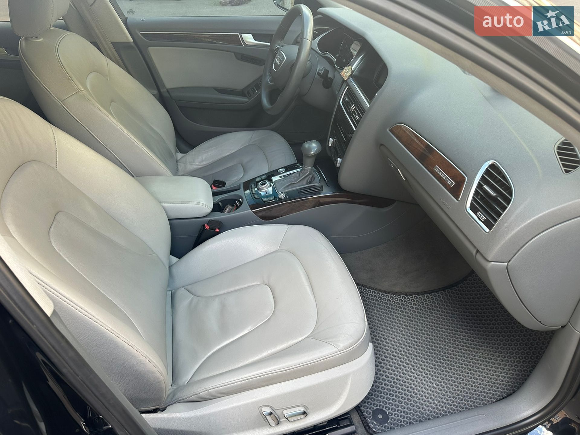 Audi A4 2013 VIN WAUFFAFL3DN042460 фото оголошення 22 з 29