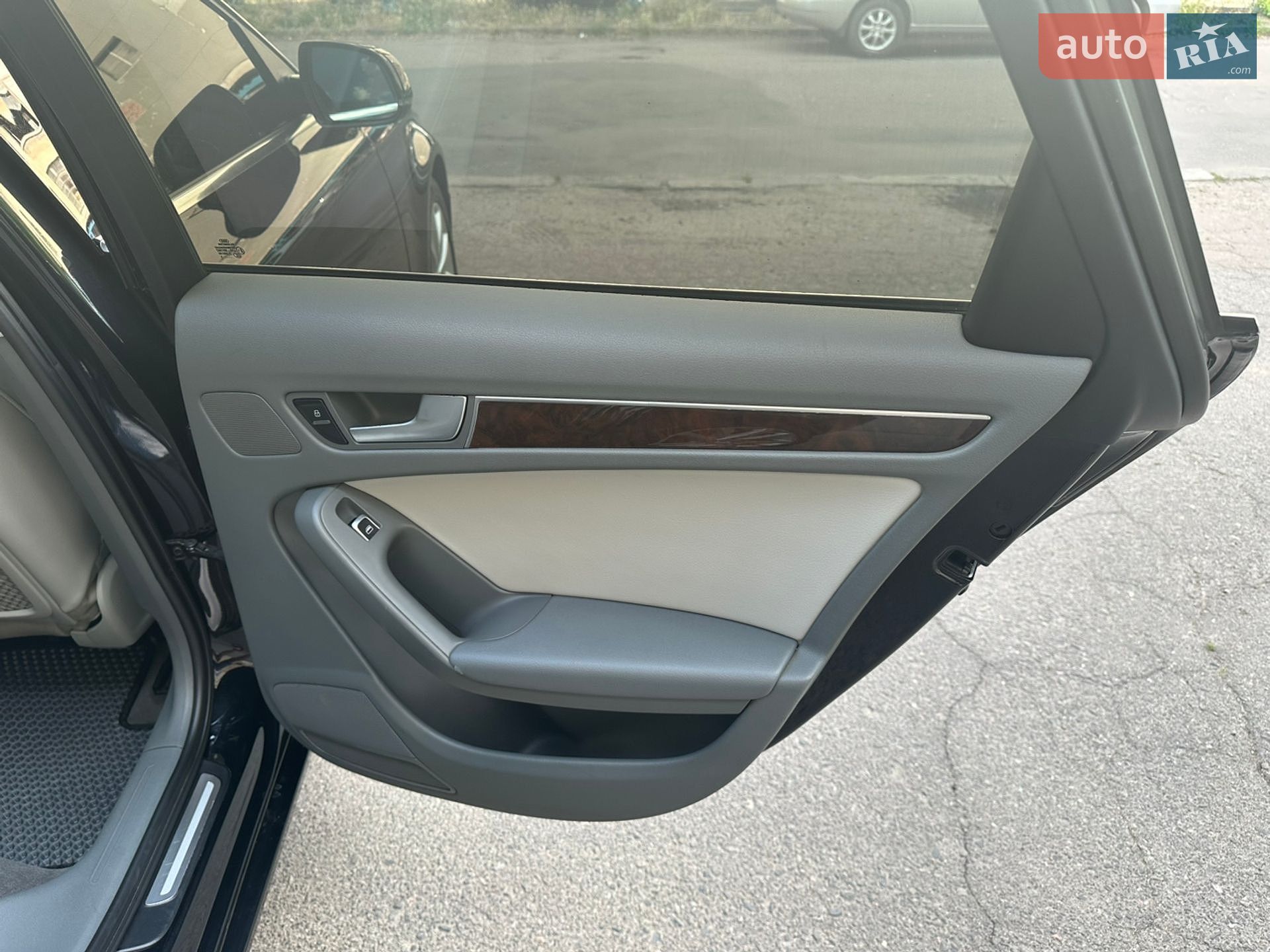 Audi A4 2013 VIN WAUFFAFL3DN042460 фото оголошення 23 з 29