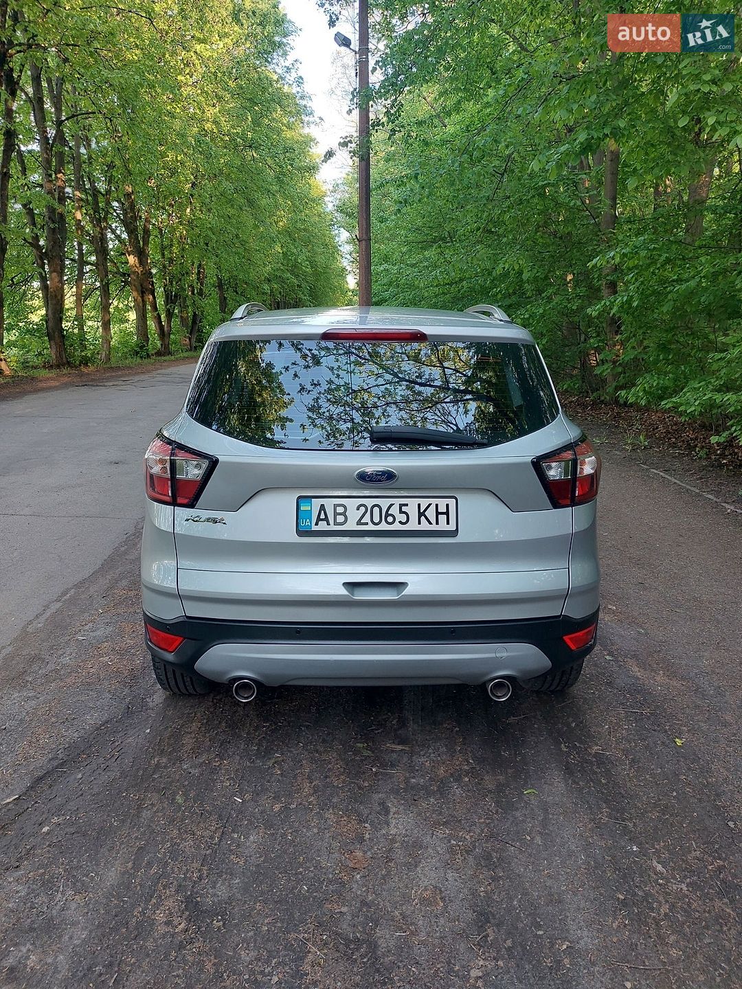 Ford Kuga 2018 VIN WF0AXXWPMAJY81612 фото оголошення 2 з 14