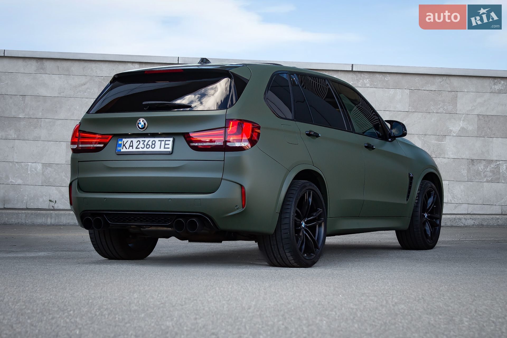BMW X5 M 2015 VIN WBSKT610500C88322 фото оголошення 4 з 71