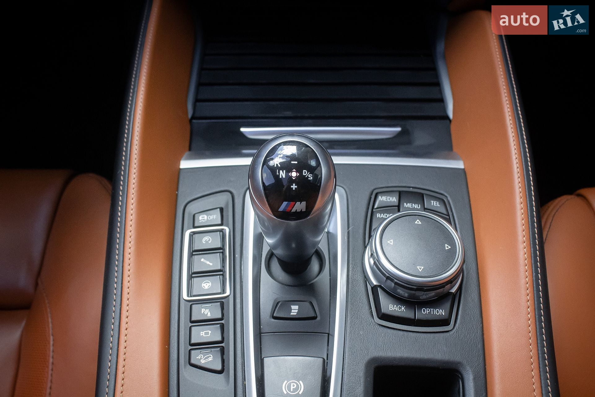 BMW X5 M 2015 VIN WBSKT610500C88322 фото оголошення 23 з 71