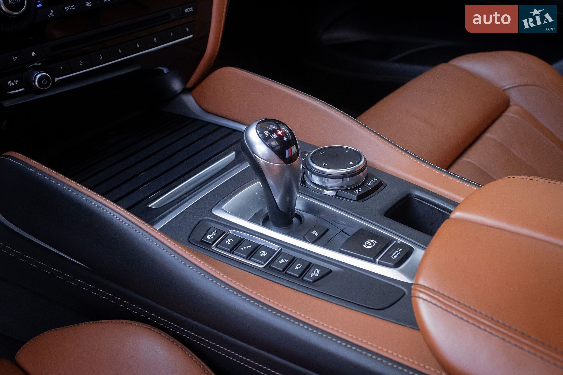 BMW X5 M 2015 VIN WBSKT610500C88322 фото оголошення 22 з 71