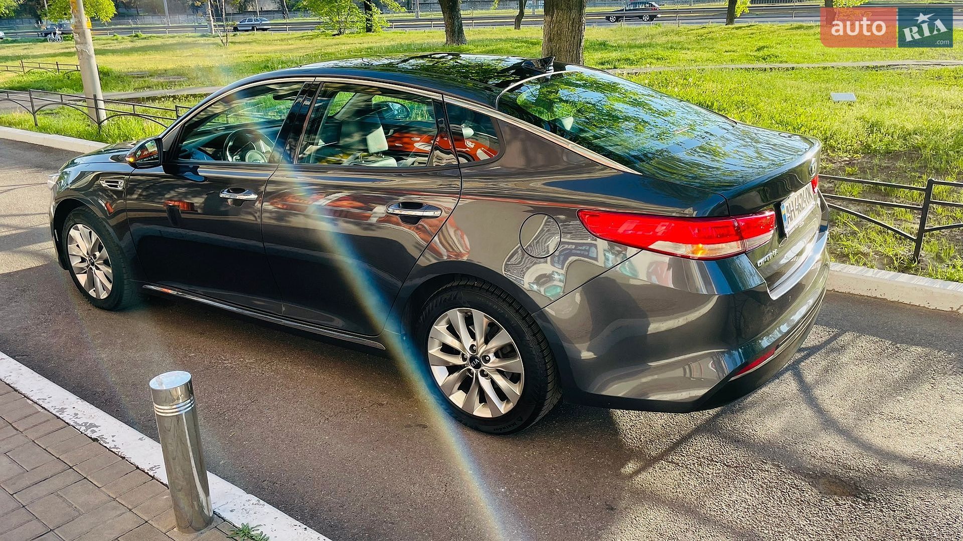 Kia Optima 2016 VIN KNAGU415GG5069942 фото оголошення 7 з 26
