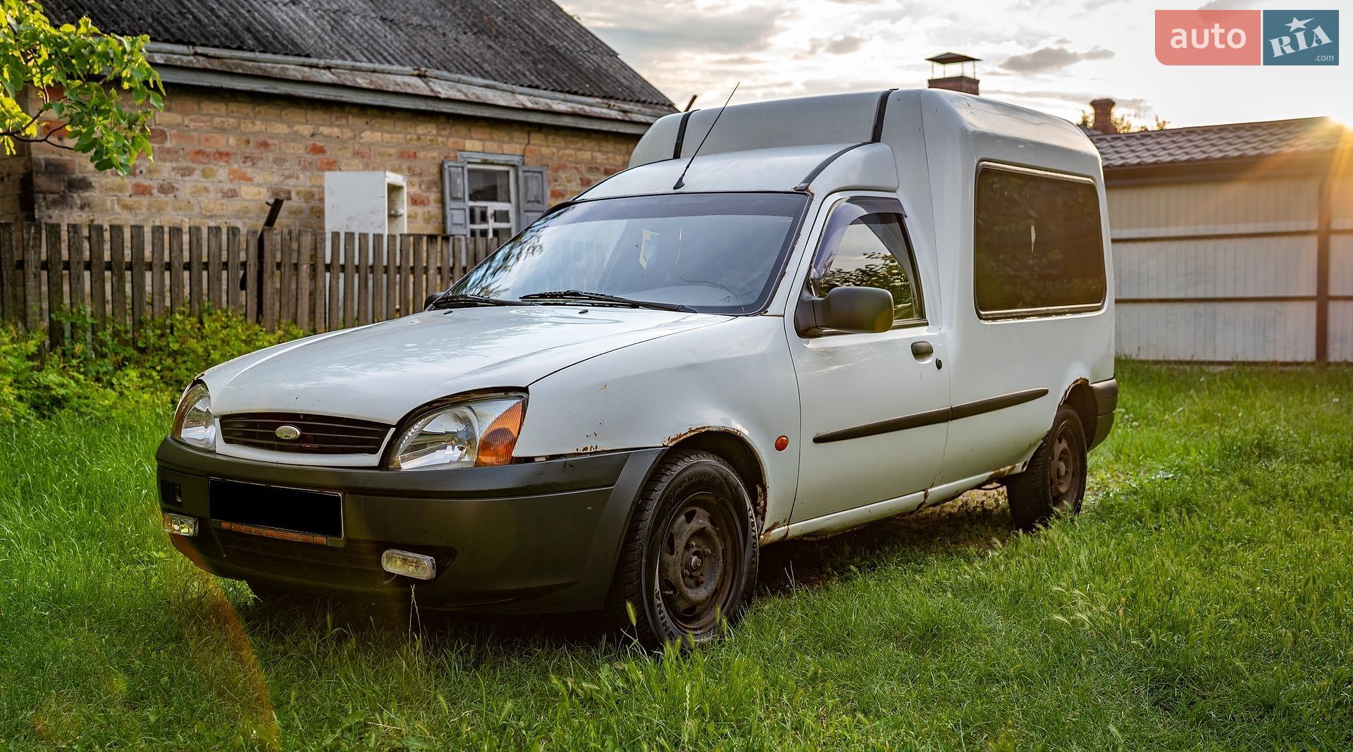 Ford Courier 1997 VIN WF03XXBAJ3VE17443 фото оголошення 2 з 49