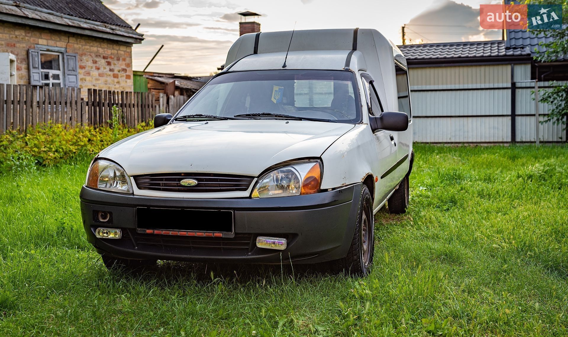 Ford Courier 1997 VIN WF03XXBAJ3VE17443 фото оголошення 3 з 49