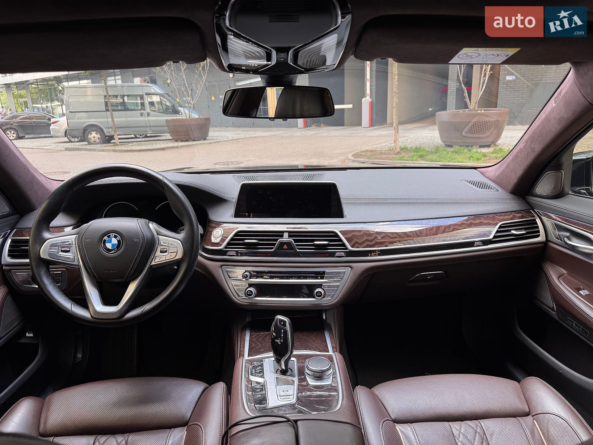 BMW 7 Series 2017 VIN WBA7G21070G494592 фото оголошення 24 з 30