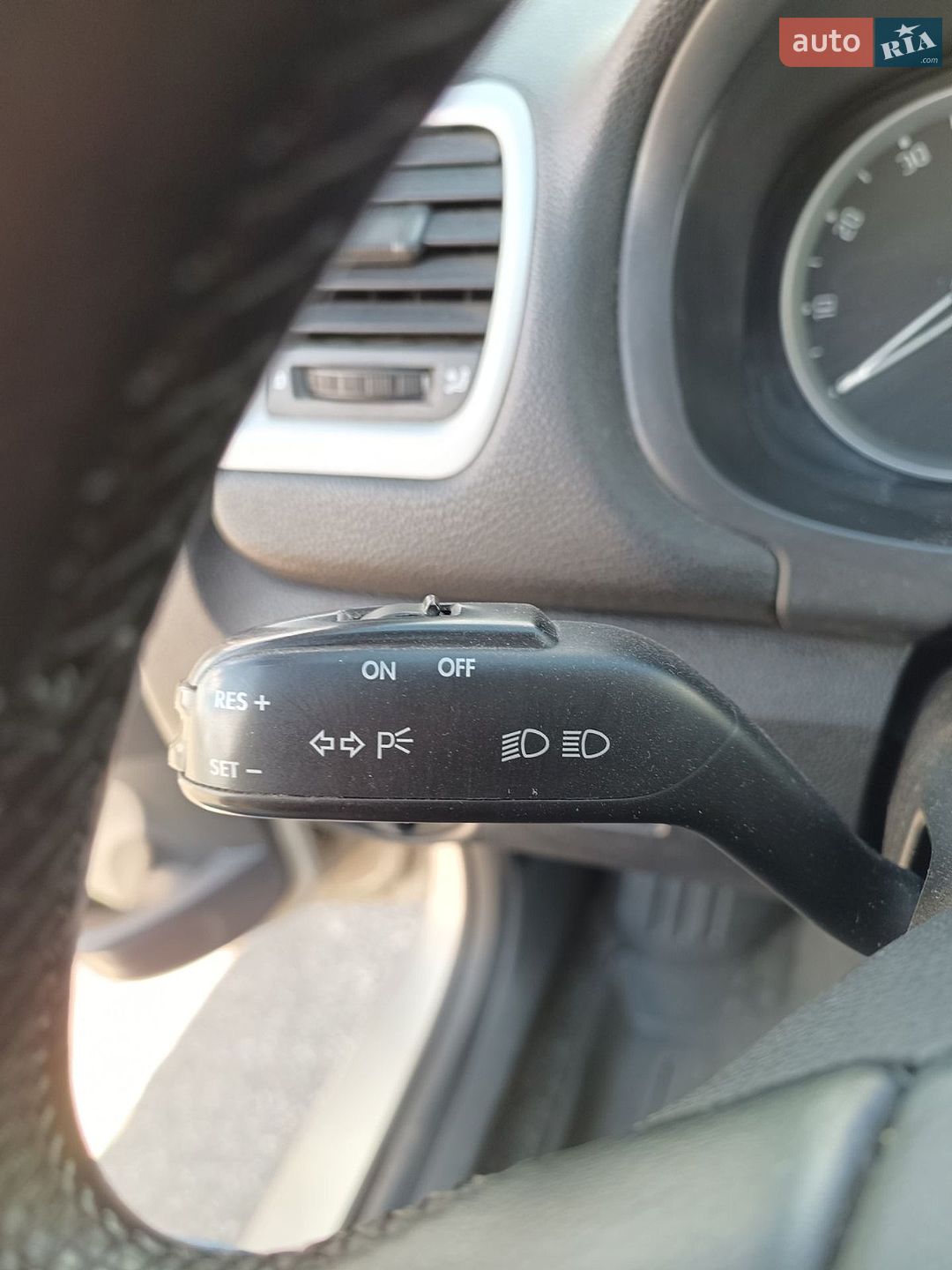 Skoda Fabia 2008 VIN TMBGD65J383162903 фото оголошення 17 з 29