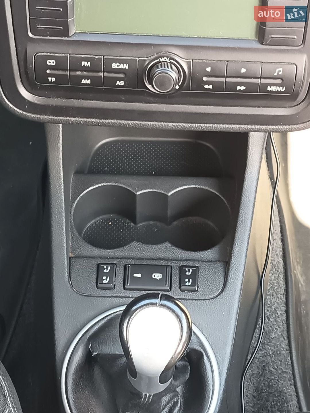 Skoda Fabia 2008 VIN TMBGD65J383162903 фото оголошення 12 з 29