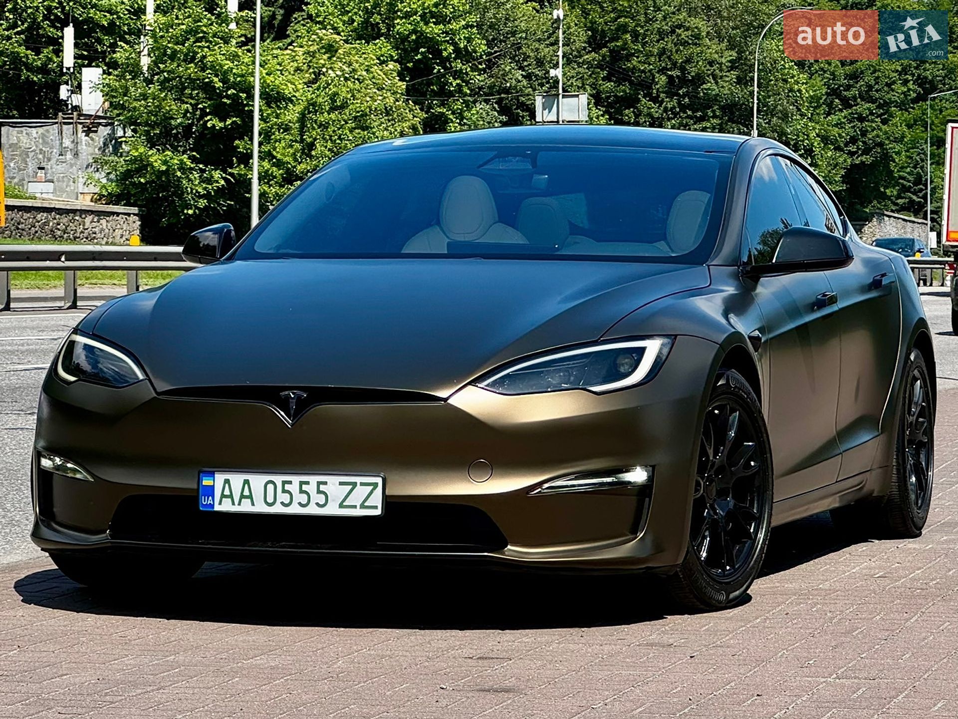 Tesla Model S 2023 VIN 5YJSA1E54PF512274 фото оголошення 5 з 29