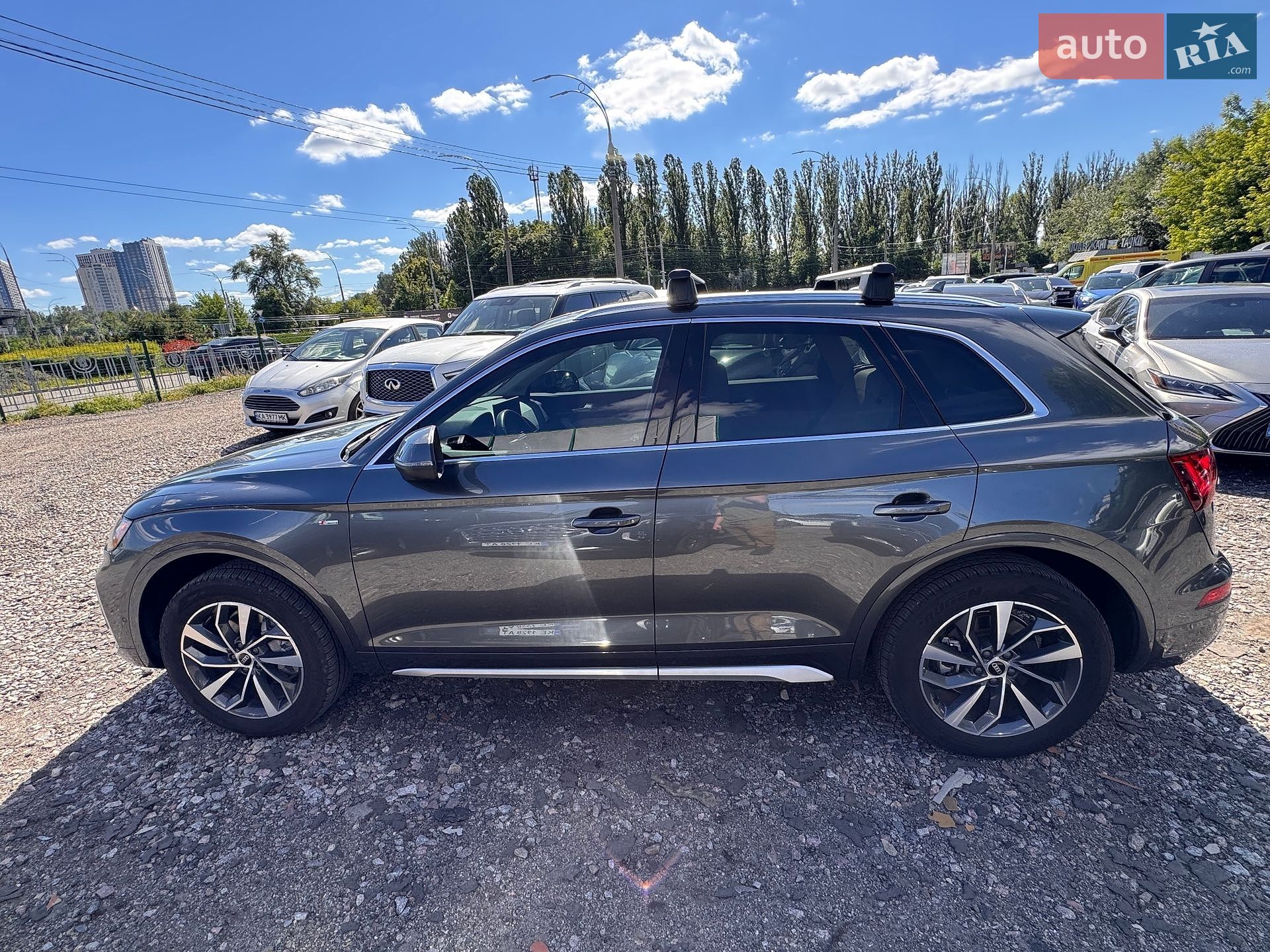 Audi Q5 2022 VIN WA1EAAFY0N2066964 фото оголошення 12 з 41