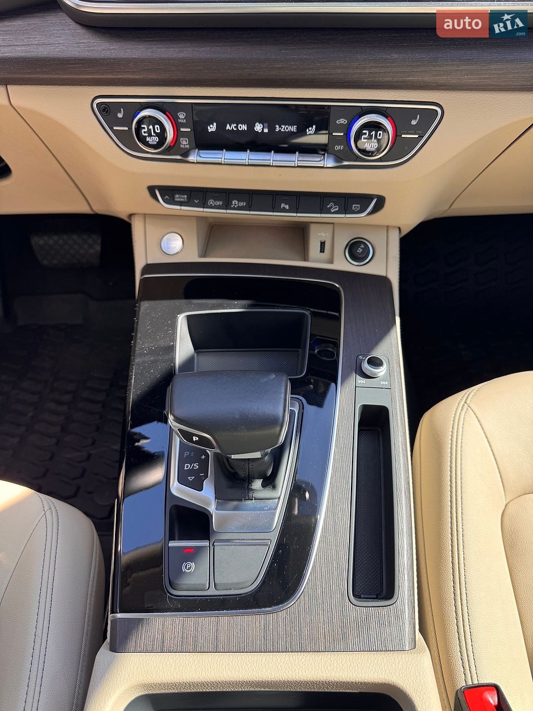 Audi Q5 2022 VIN WA1EAAFY0N2066964 фото оголошення 24 з 41