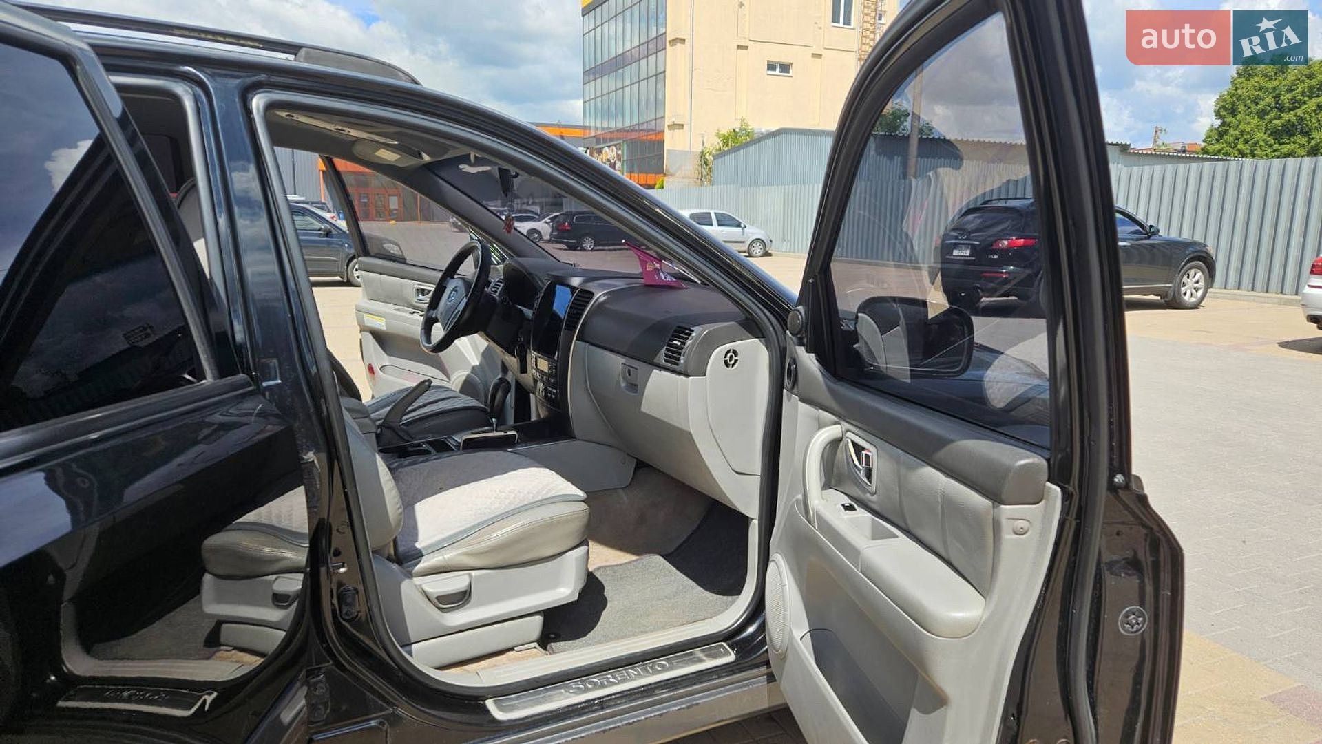 Kia Sorento 2004 VIN KNEJC521855460695 фото оголошення 9 з 17