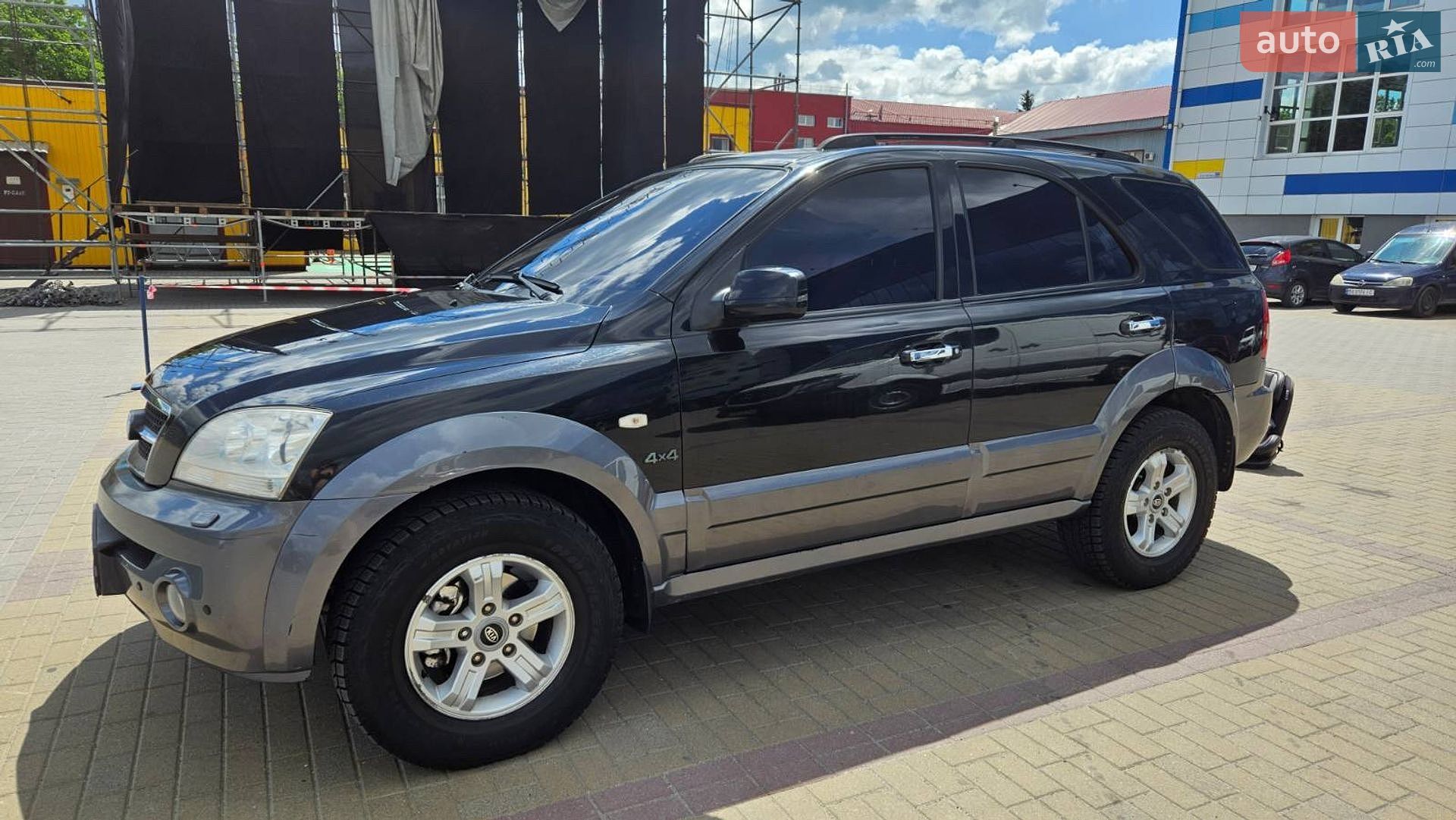 Kia Sorento 2004 VIN KNEJC521855460695 фото оголошення 11 з 17